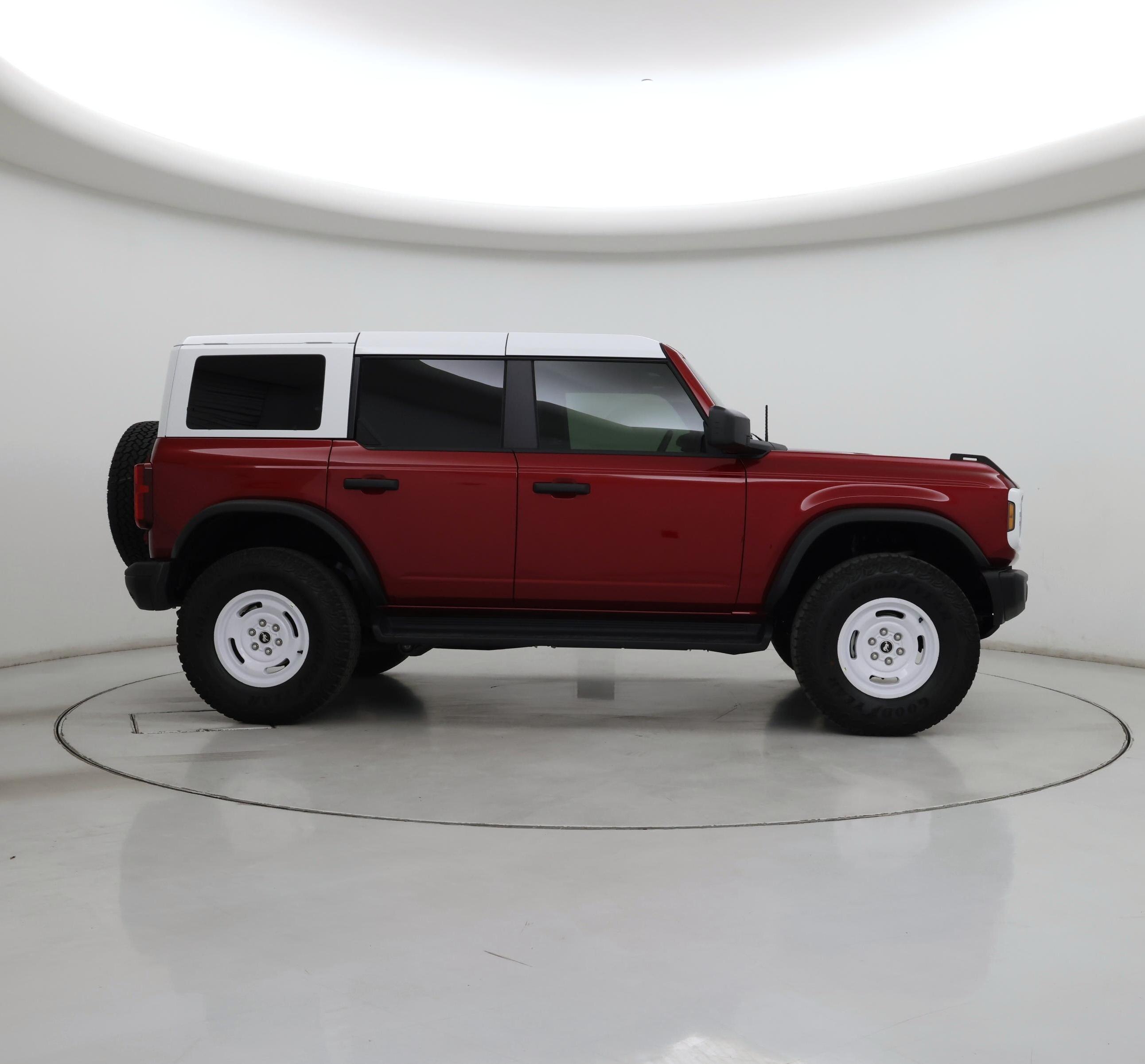 Thumbnail: 2025 Ford Bronco - 7