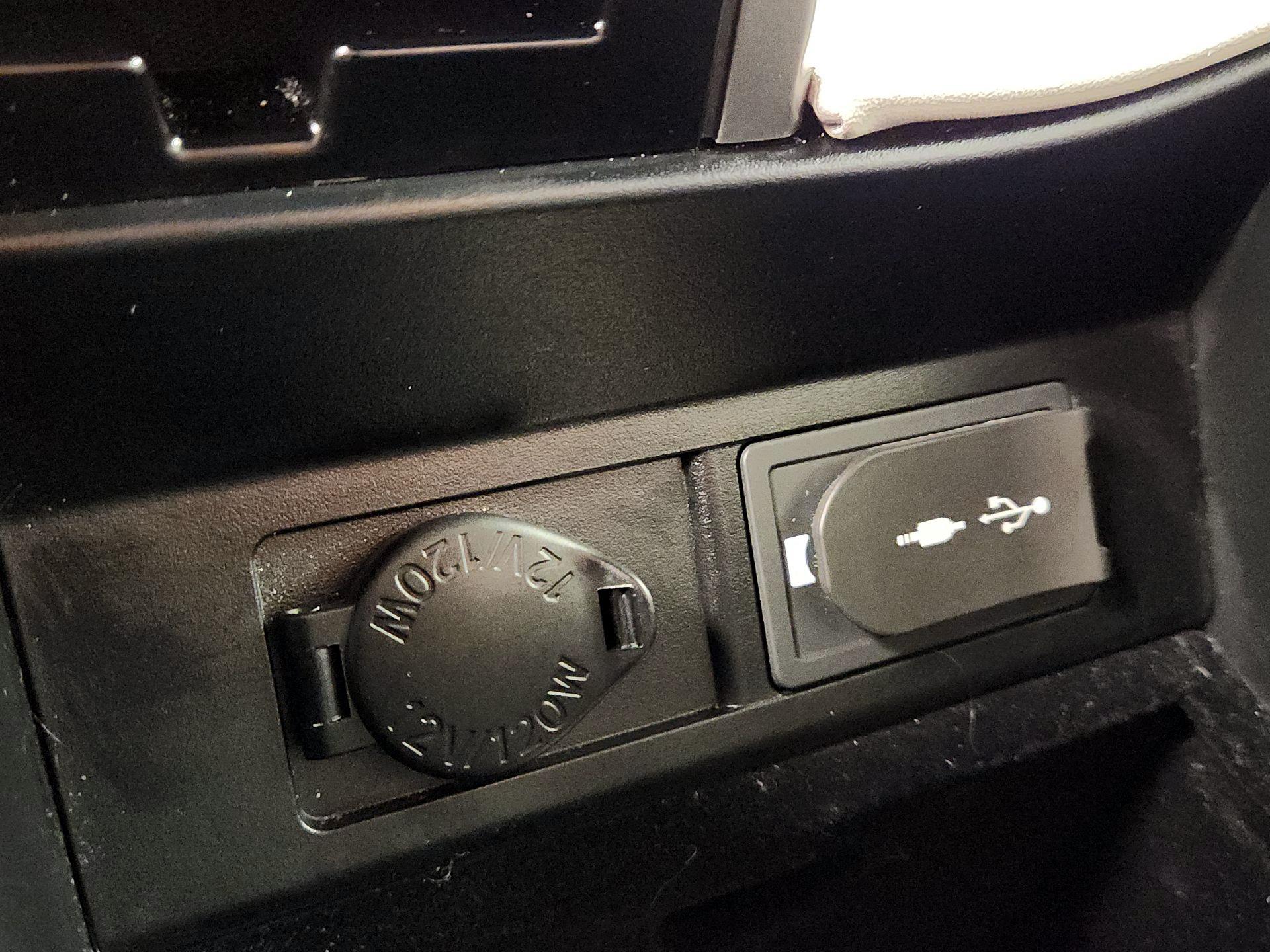 Thumbnail: 2016 Lexus RX - 19