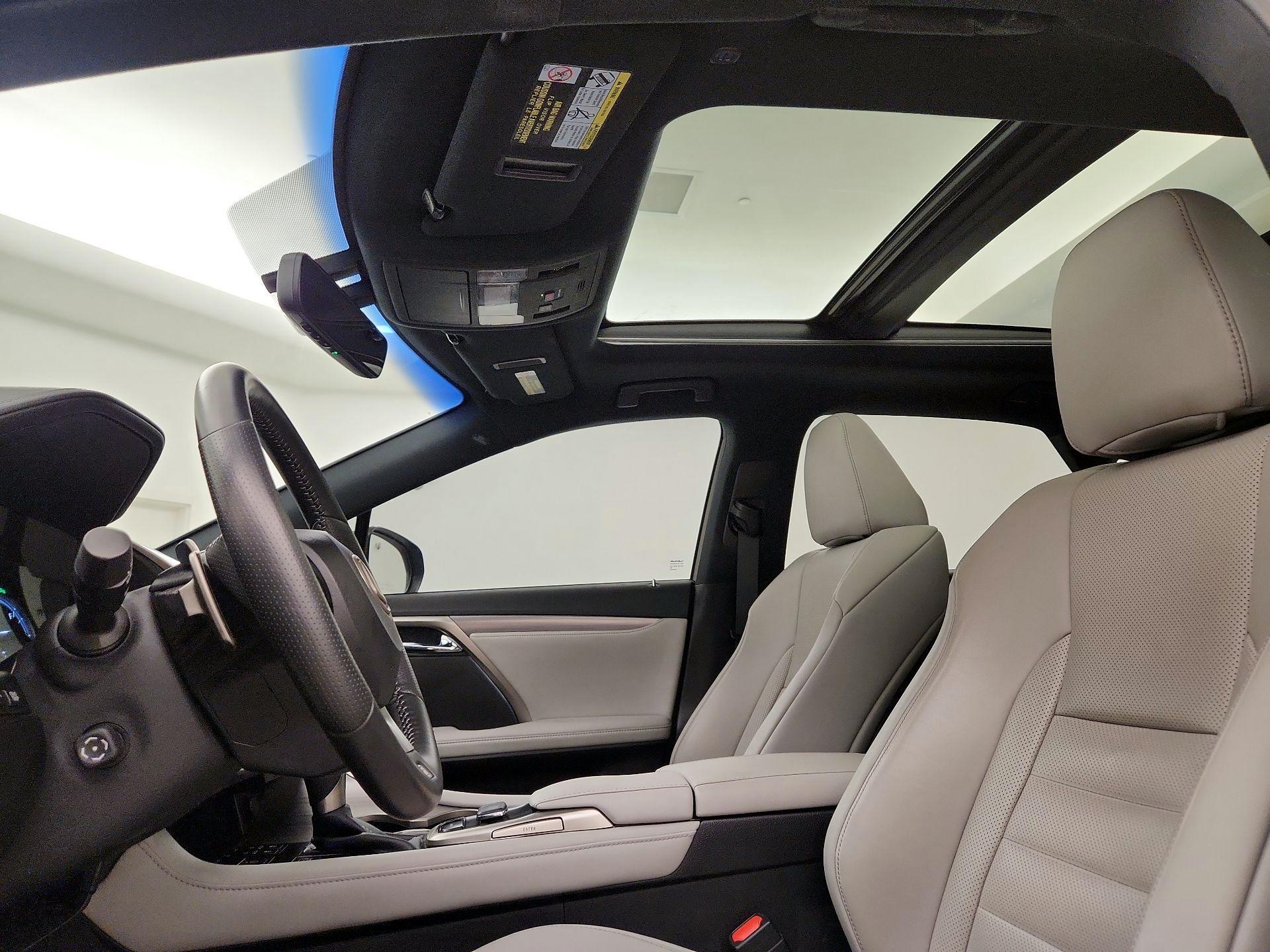 Thumbnail: 2016 Lexus RX - 20