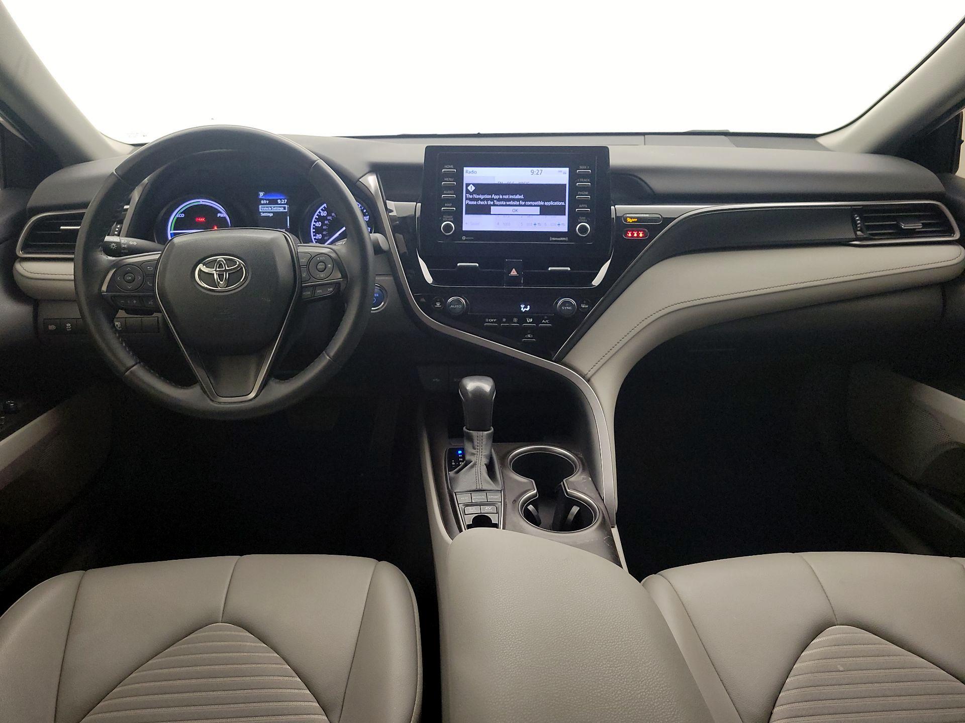 Thumbnail: 2023 Toyota Camry - 9