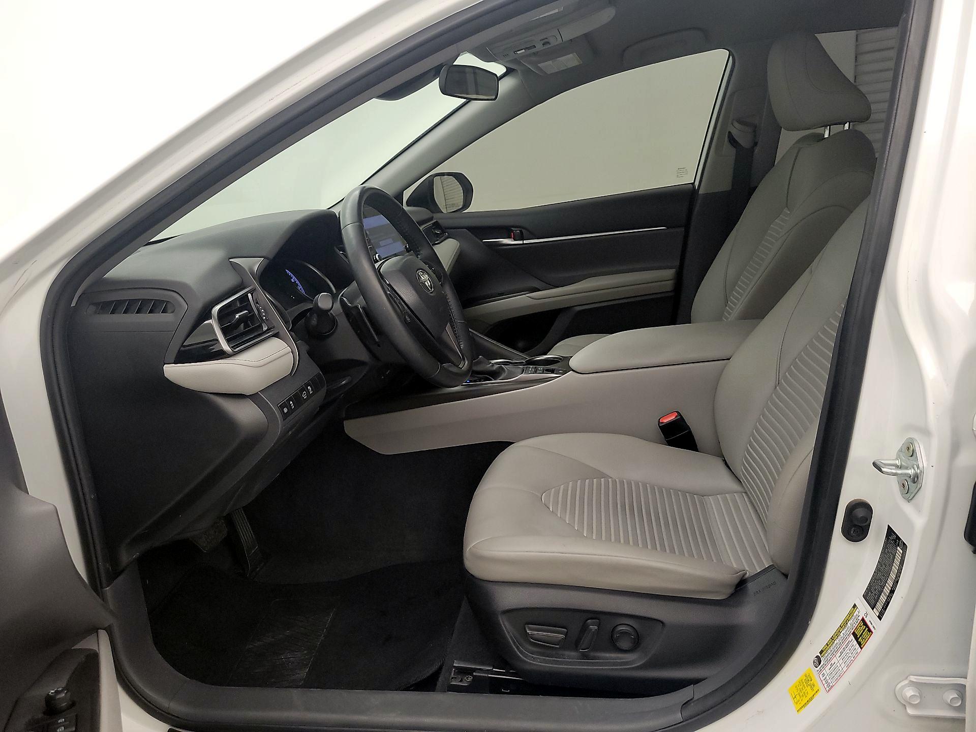 Thumbnail: 2023 Toyota Camry - 11