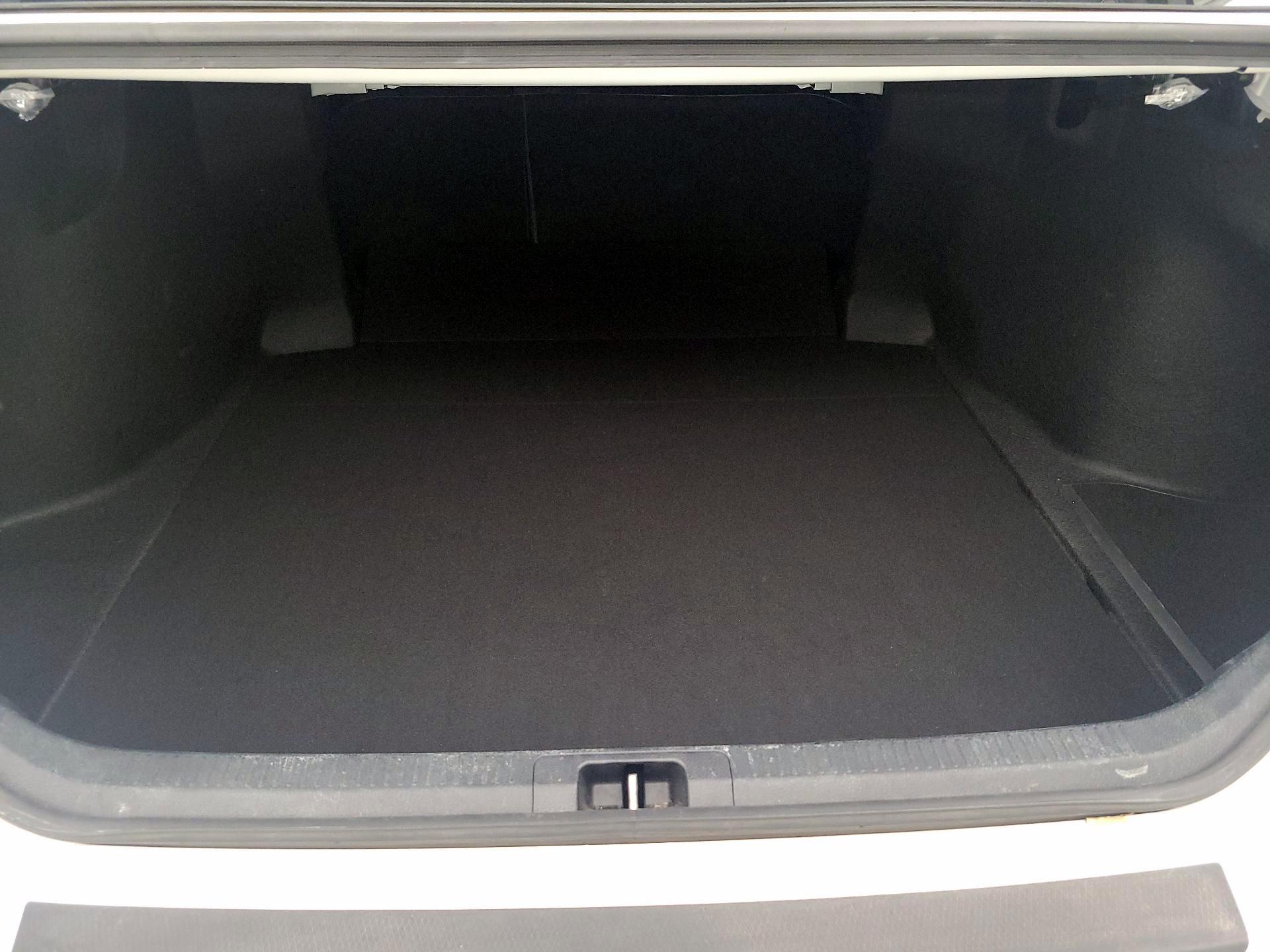 Thumbnail: 2023 Toyota Camry - 20