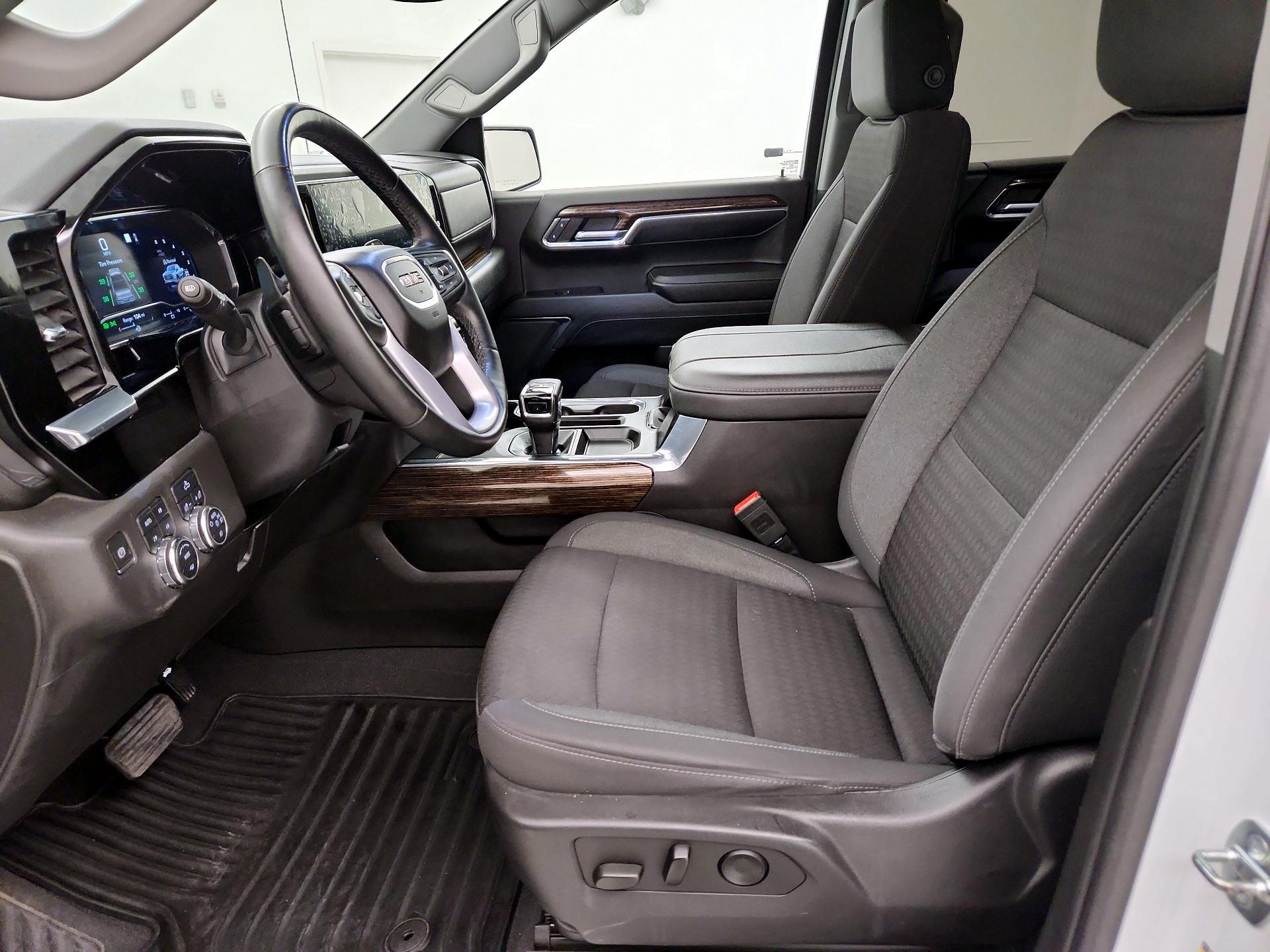 Thumbnail: 2023 GMC Sierra 1500 - 11