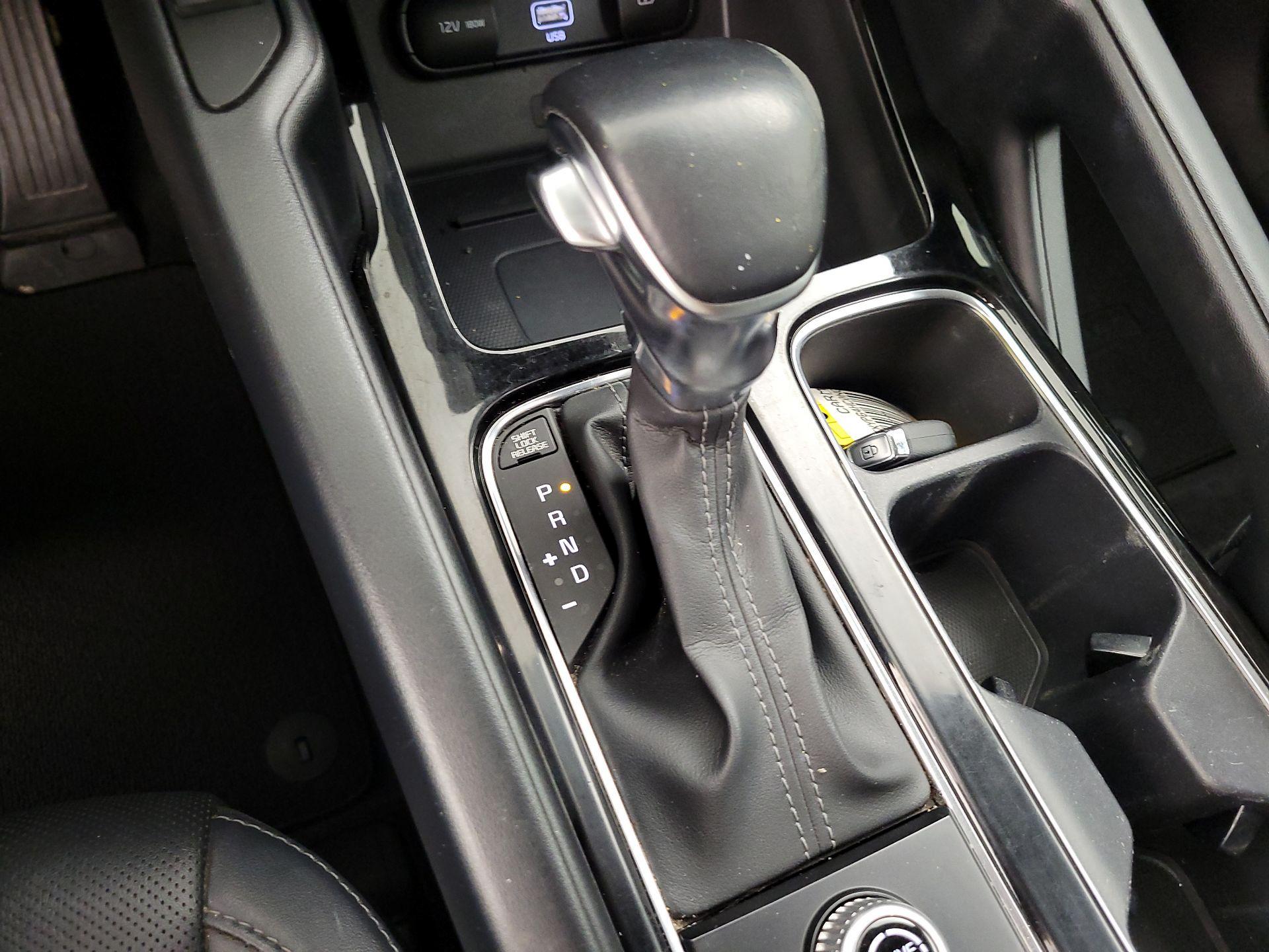 Thumbnail: 2022 Kia Telluride - 13