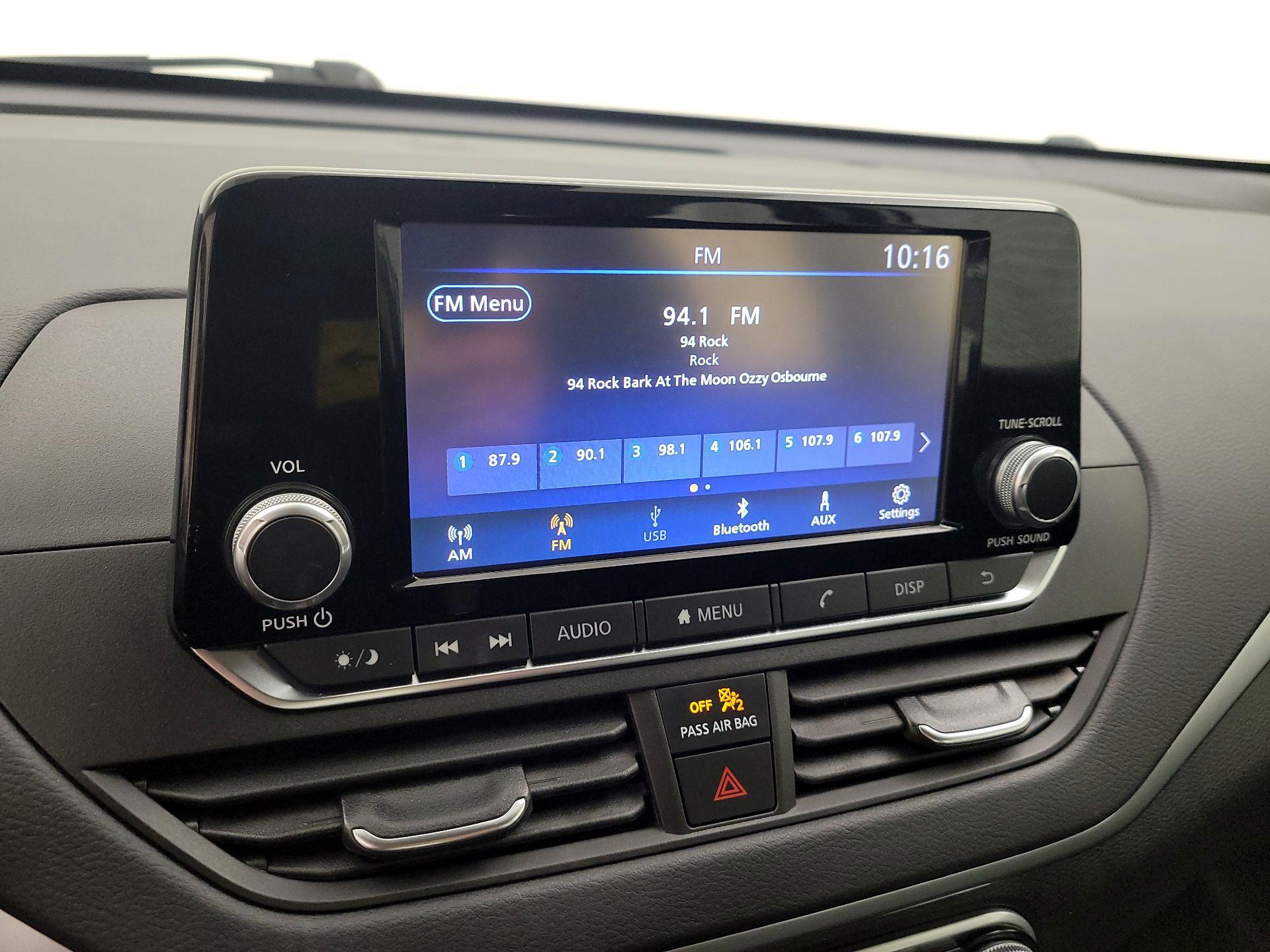 Thumbnail: 2021 Nissan Altima - 13