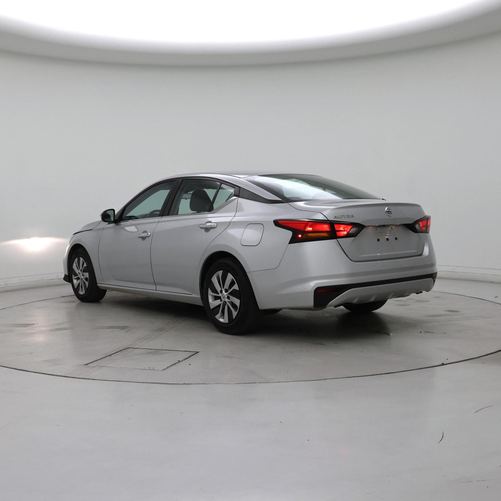 Thumbnail: 2021 Nissan Altima - 2