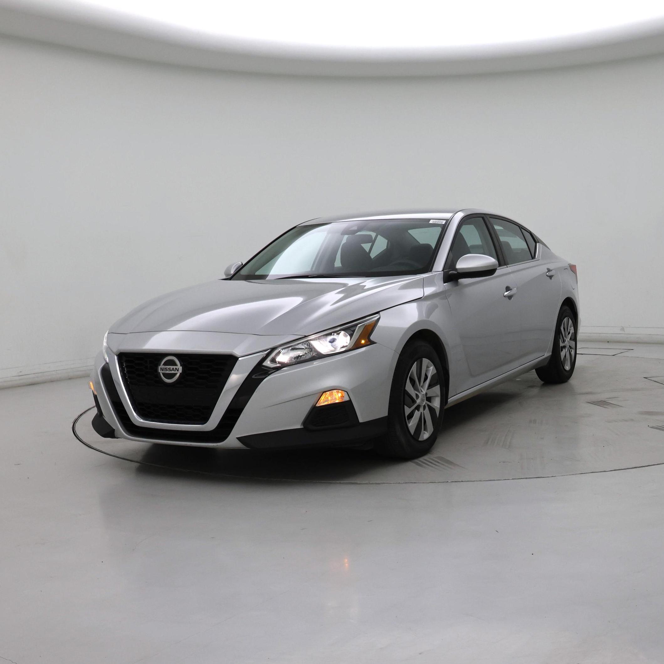 Thumbnail: 2021 Nissan Altima - 4