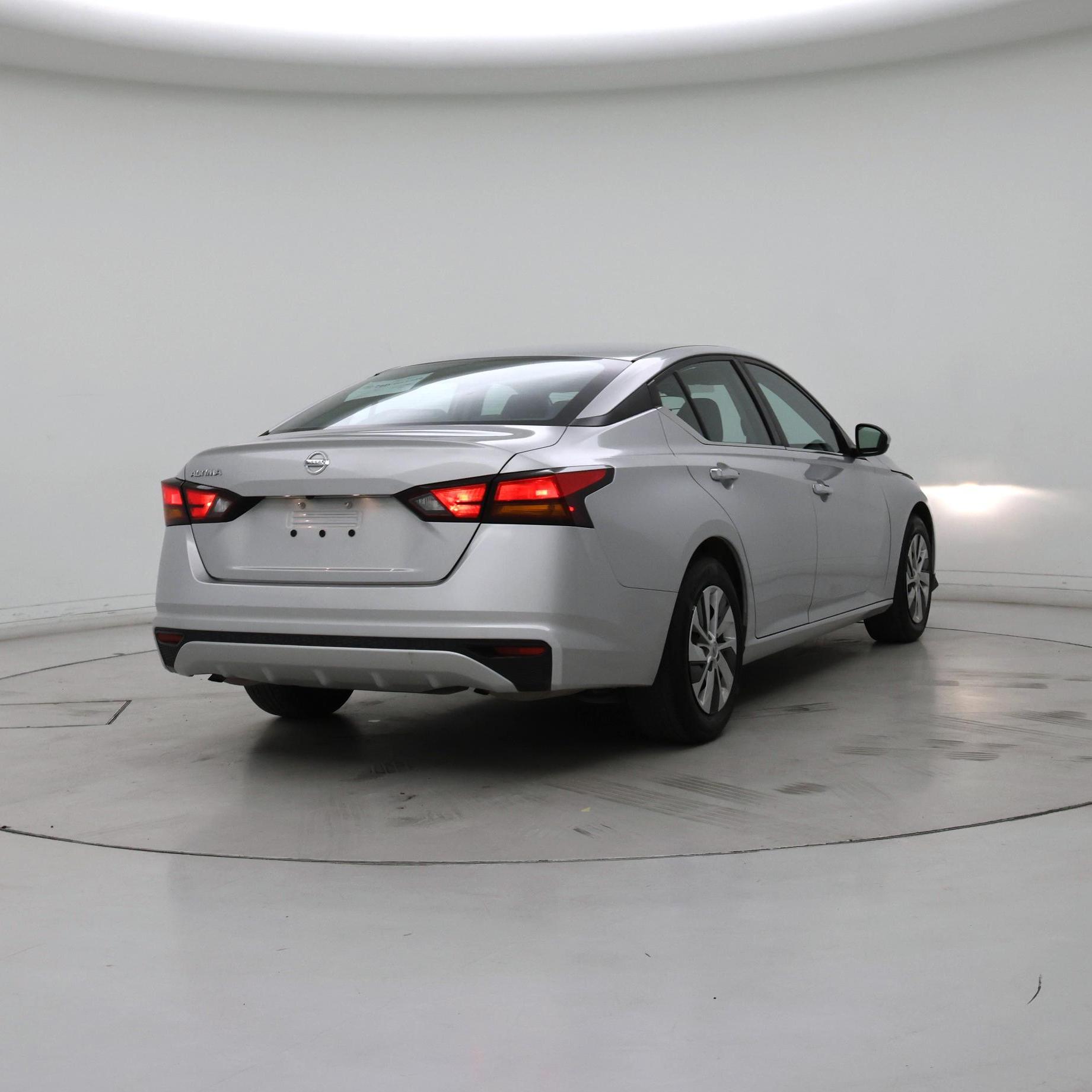 Thumbnail: 2021 Nissan Altima - 8