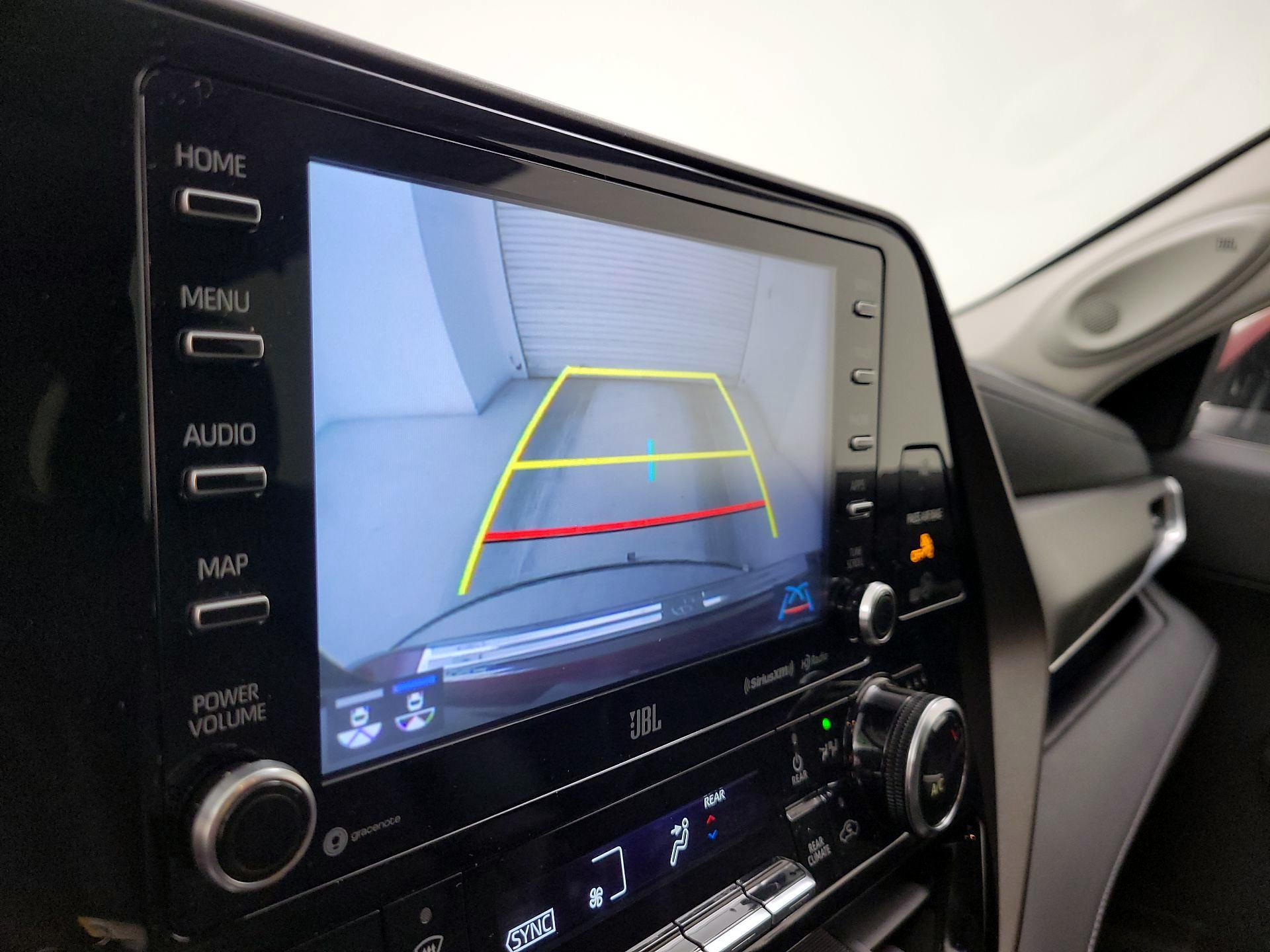 Thumbnail: 2022 Toyota Highlander - 15