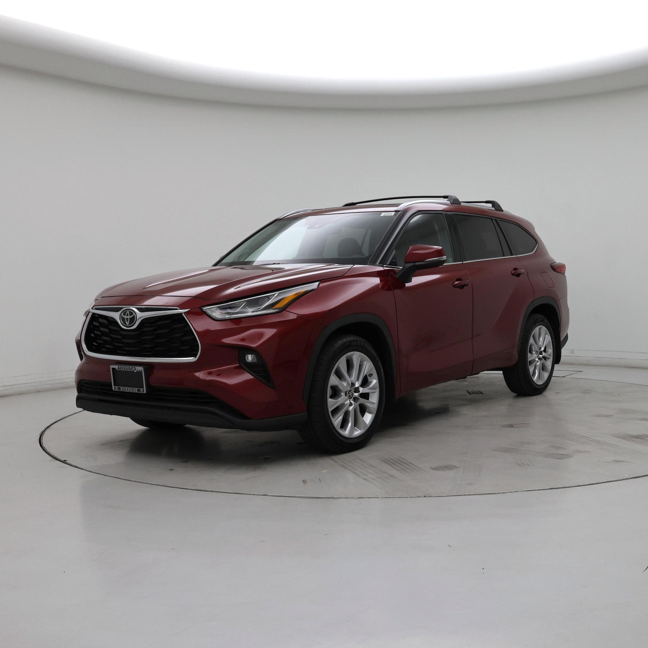 Thumbnail: 2022 Toyota Highlander - 4