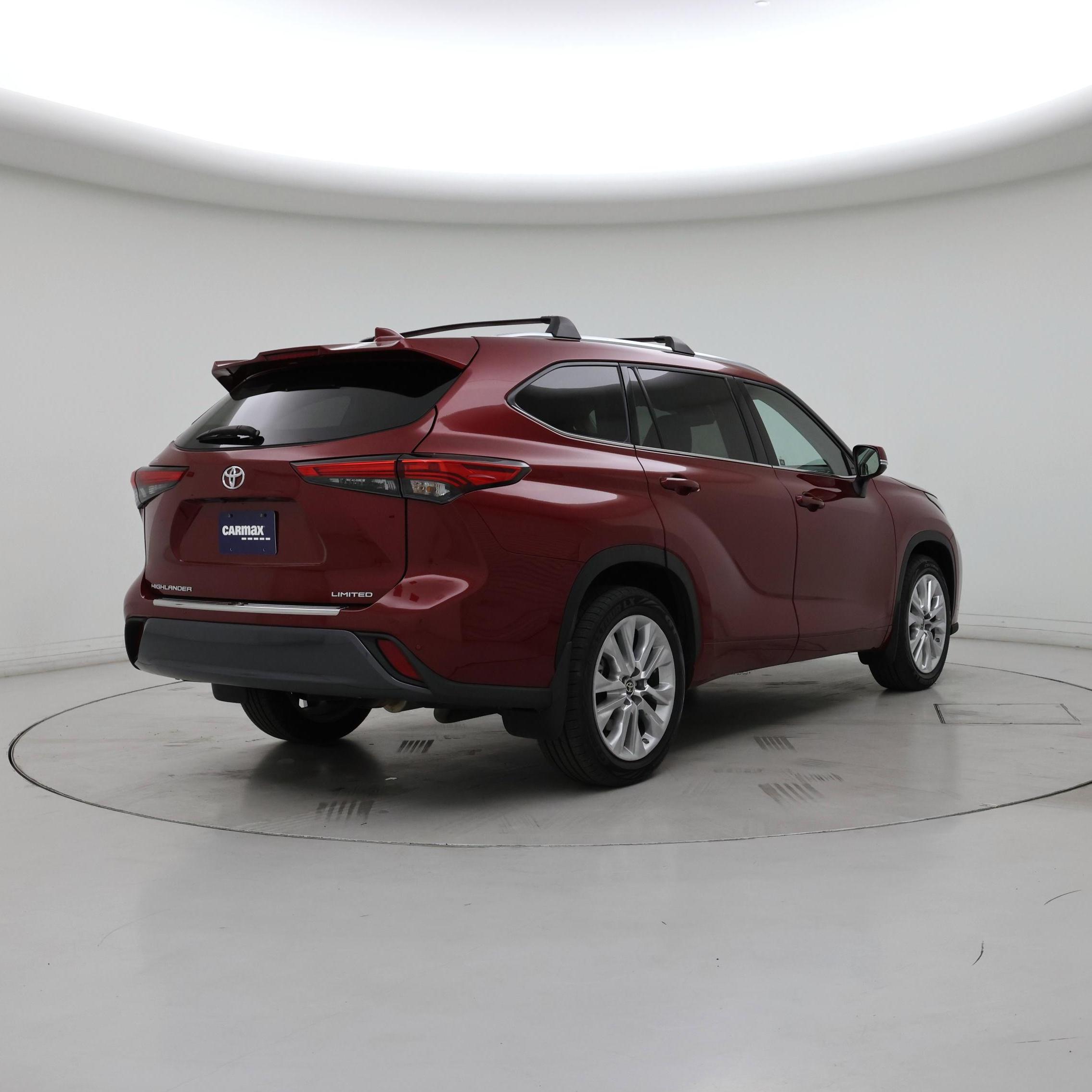 Thumbnail: 2022 Toyota Highlander - 8