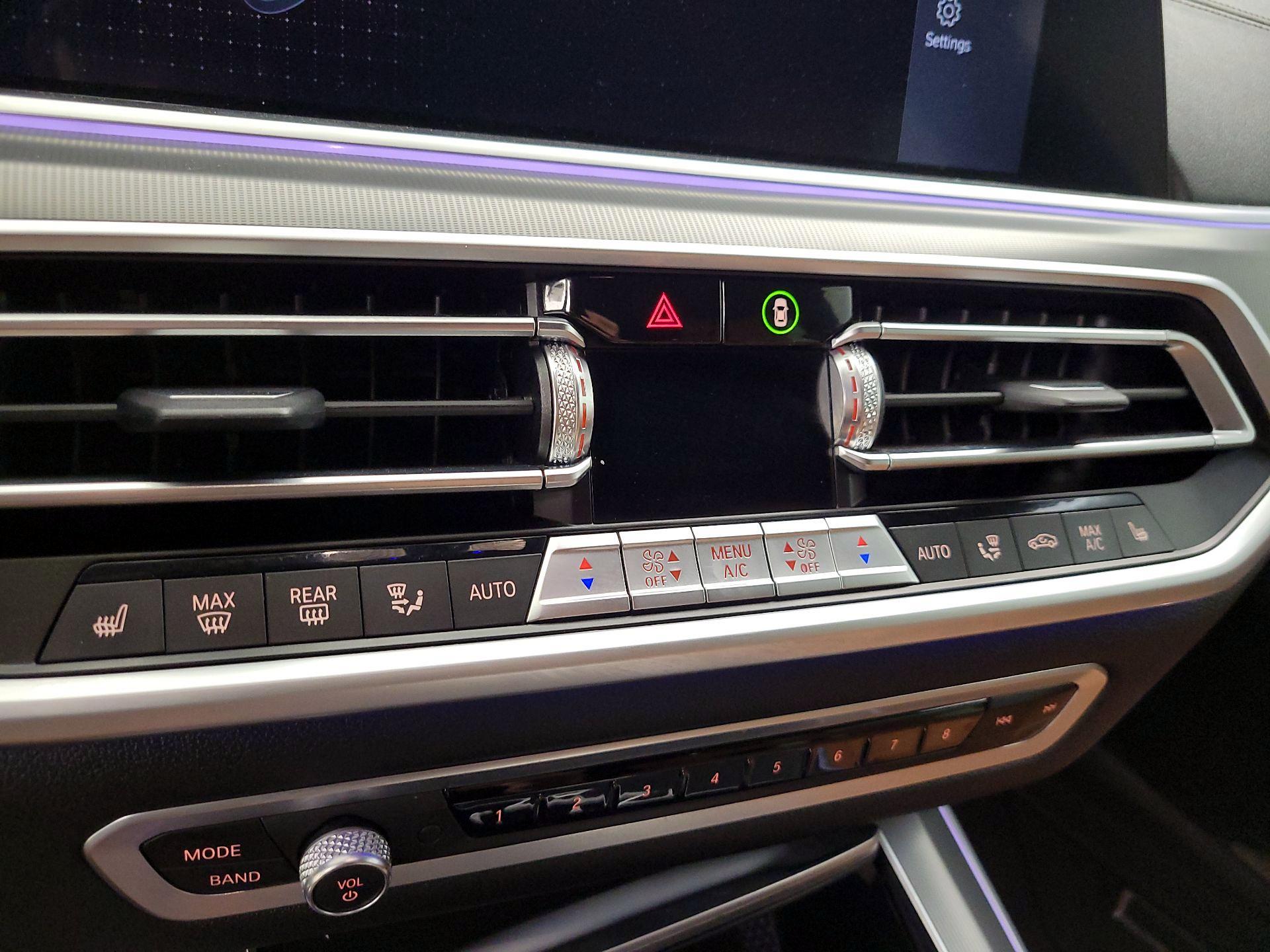 Thumbnail: 2022 BMW X5 - 17