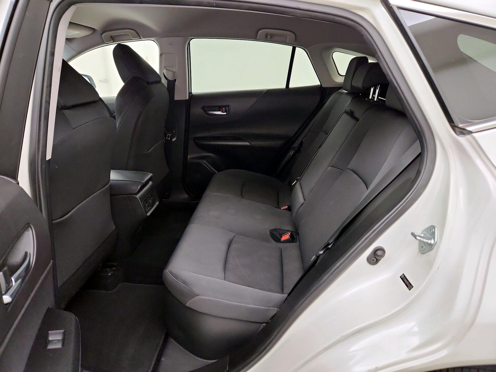 Thumbnail: 2021 Toyota Venza - 18