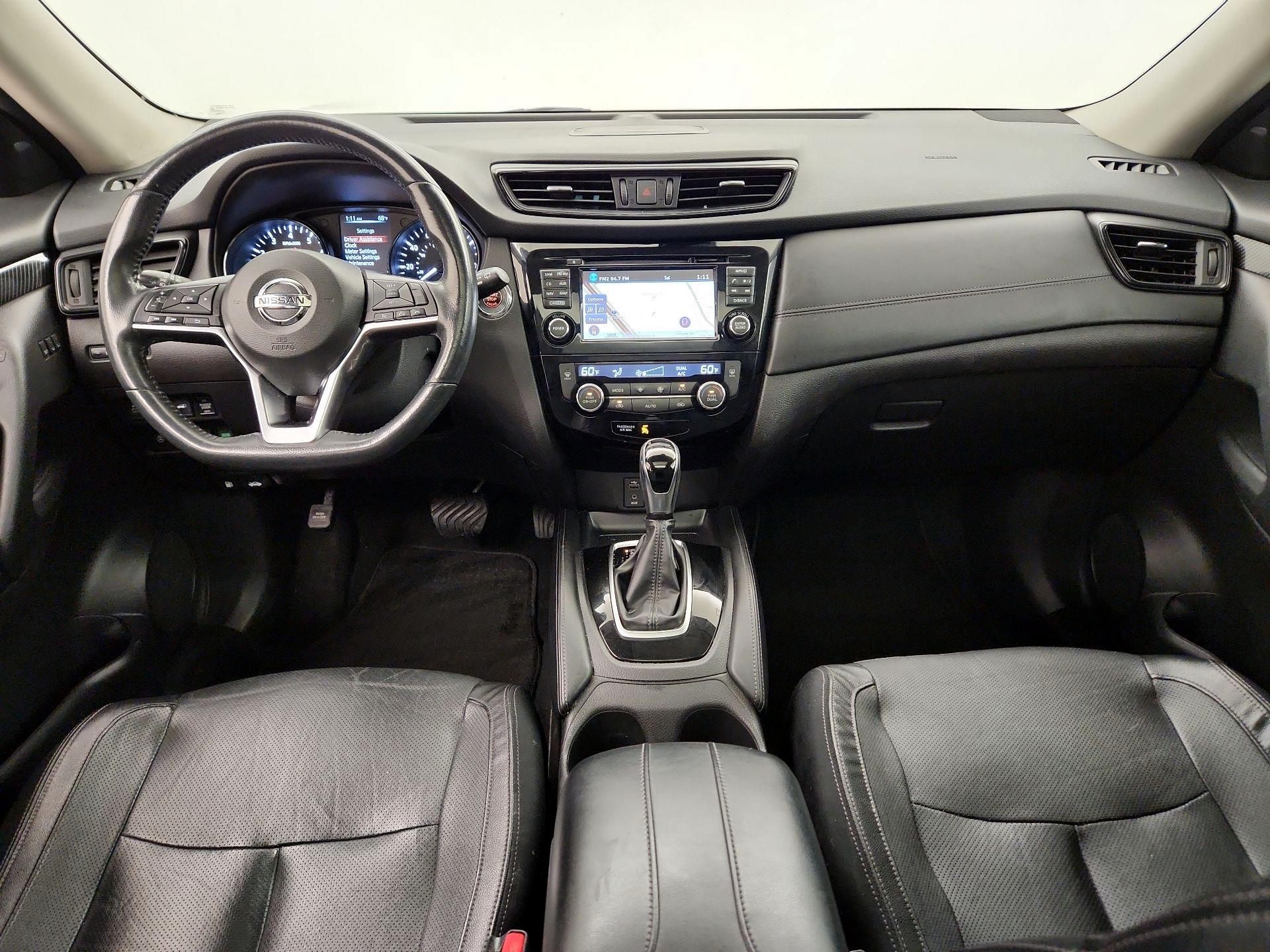 Thumbnail: 2017 Nissan Rogue - 9