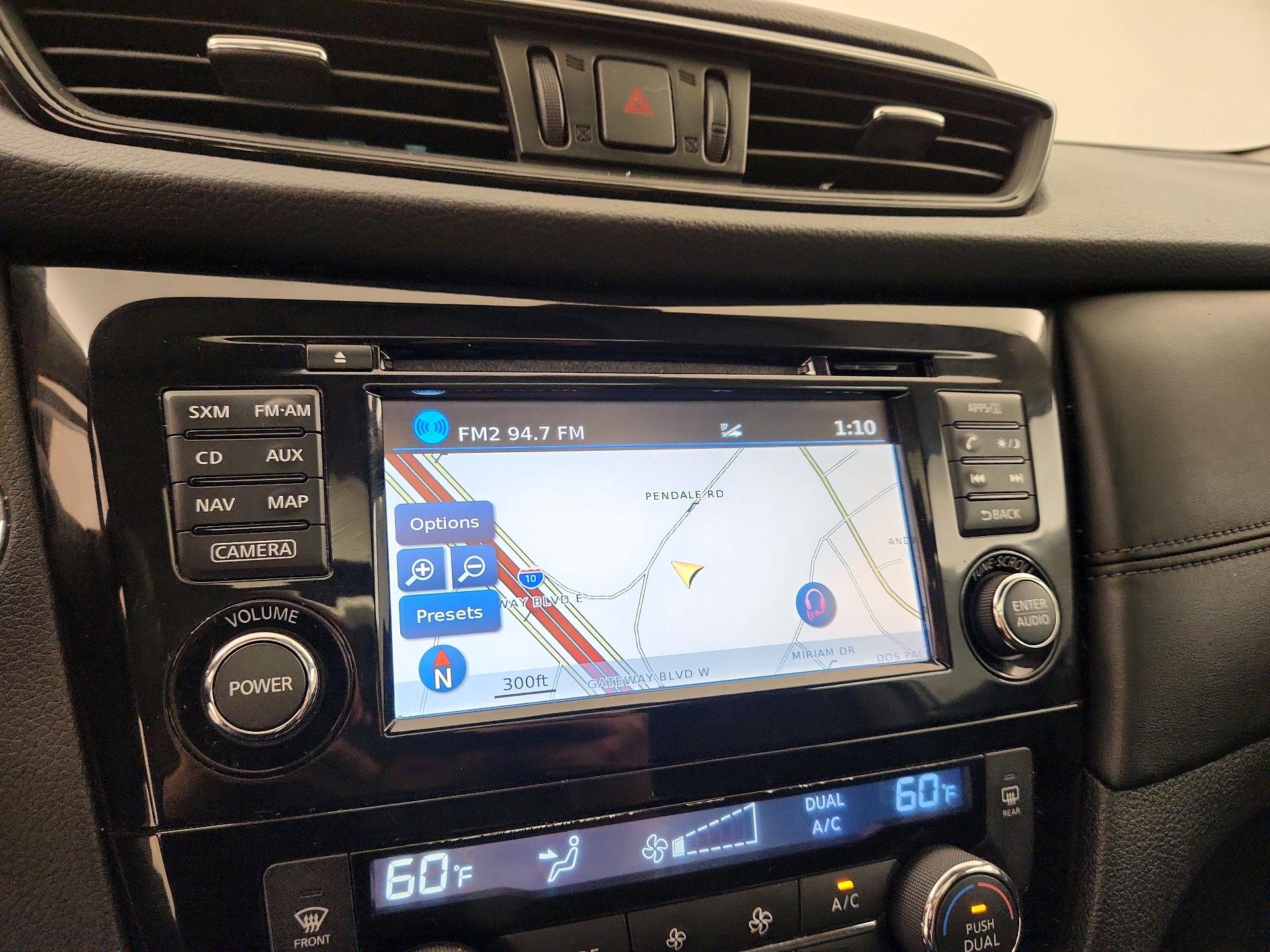 Thumbnail: 2017 Nissan Rogue - 14