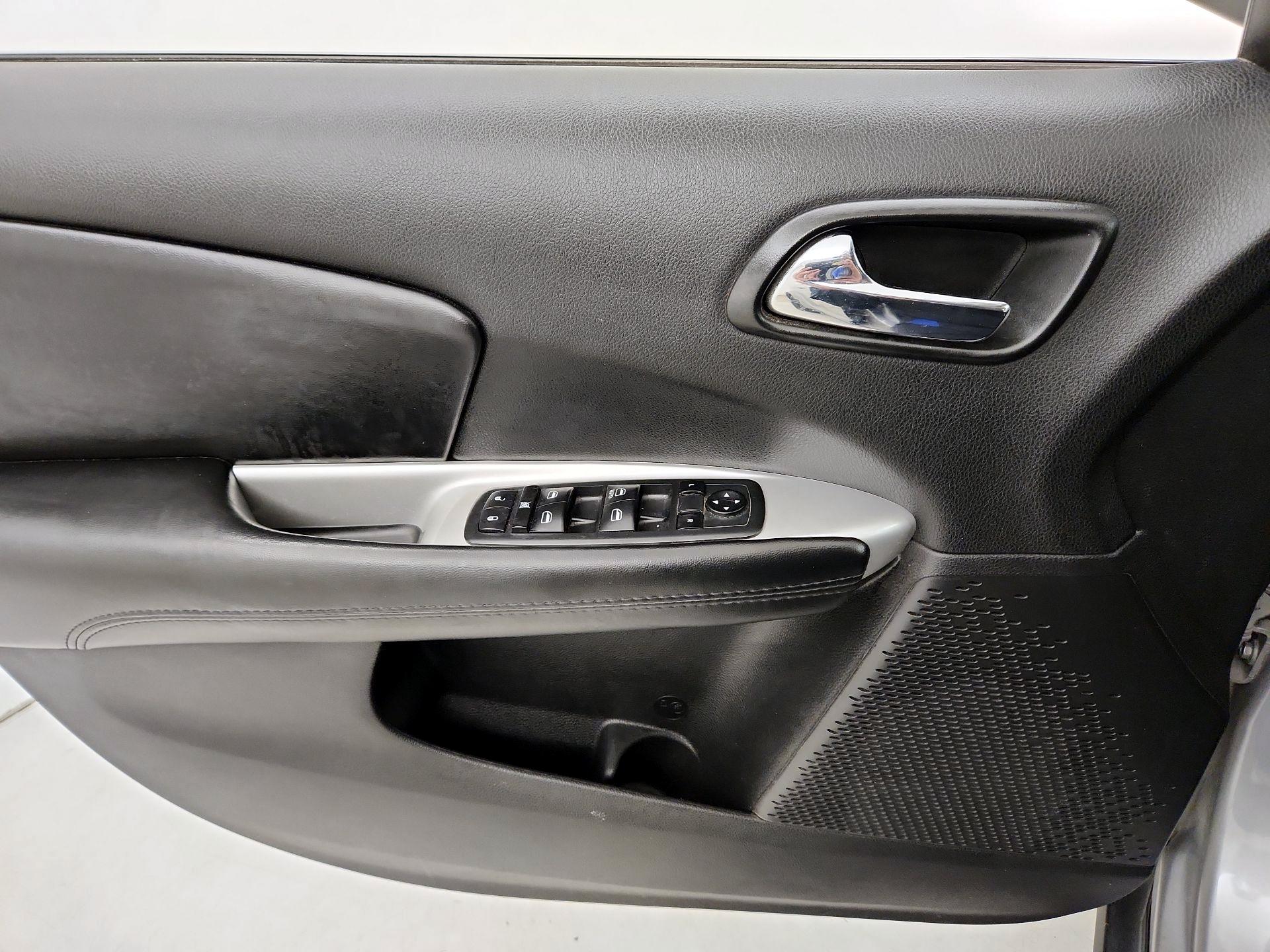 Thumbnail: 2019 Dodge Journey - 12