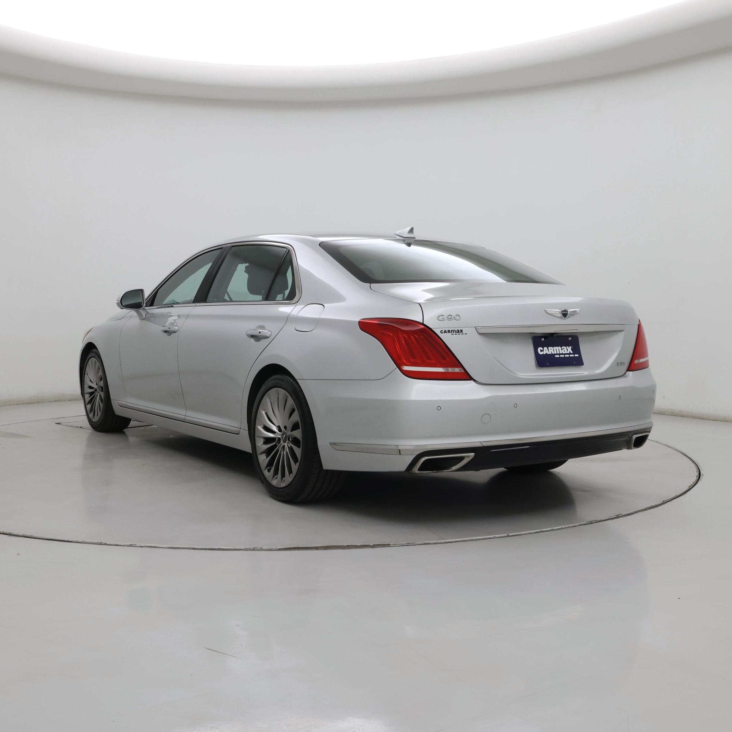 Thumbnail: 2019 Genesis G90 - 2