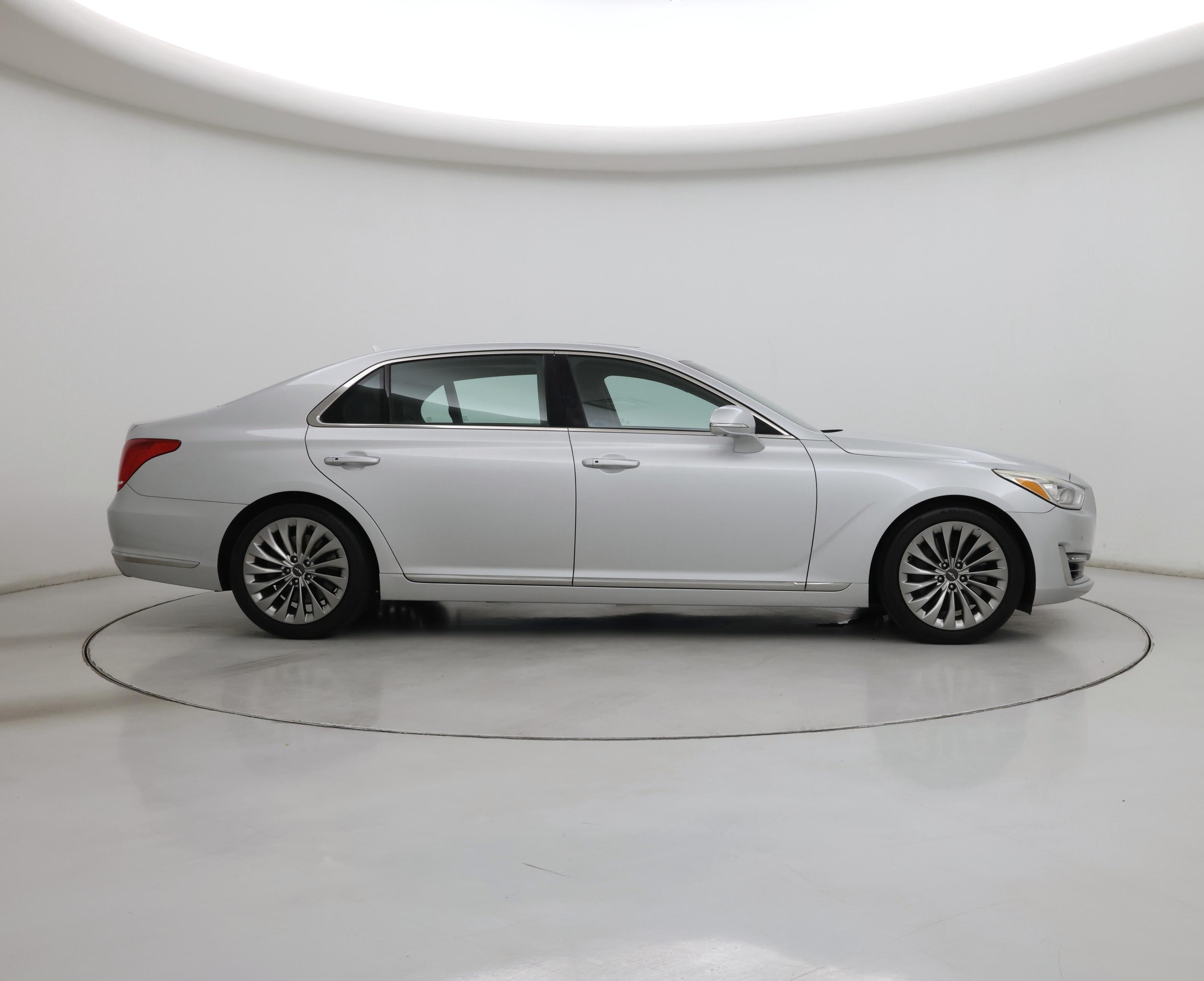 Thumbnail: 2019 Genesis G90 - 7