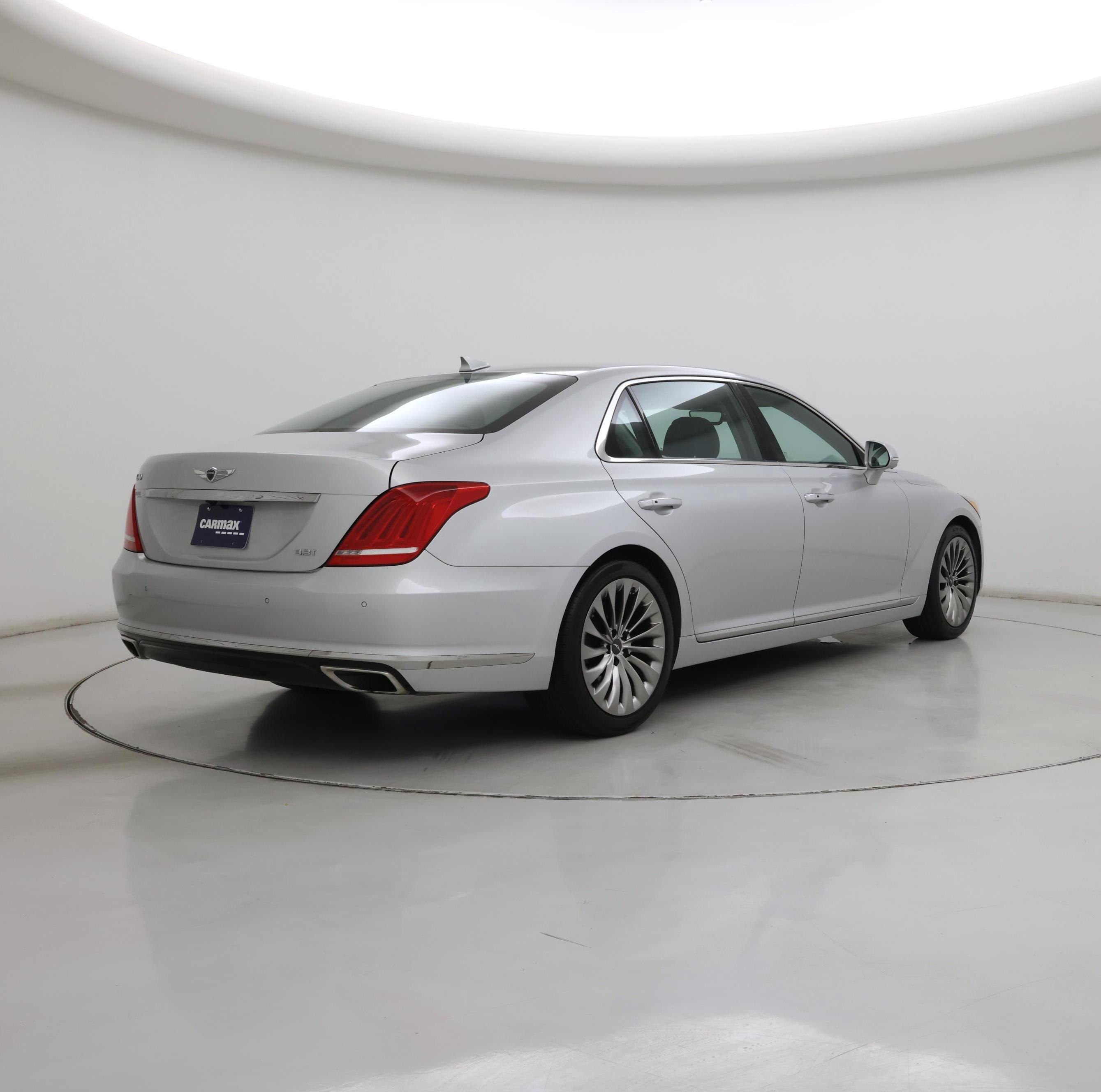 Thumbnail: 2019 Genesis G90 - 8