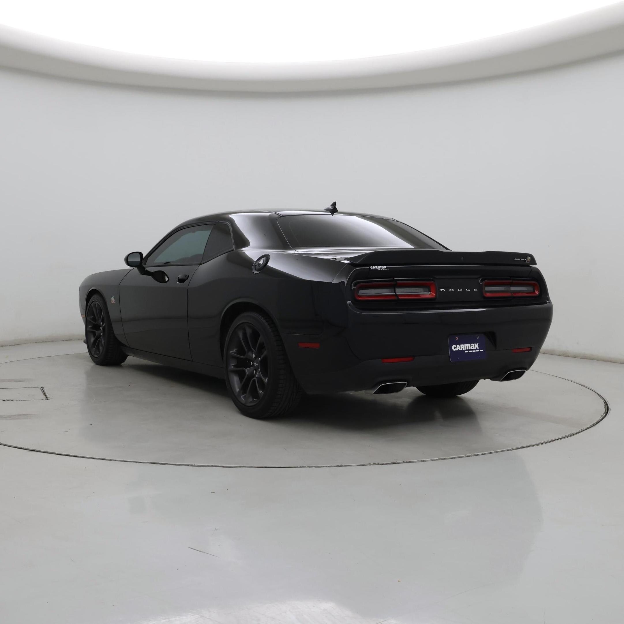 Thumbnail: 2022 Dodge Challenger - 2