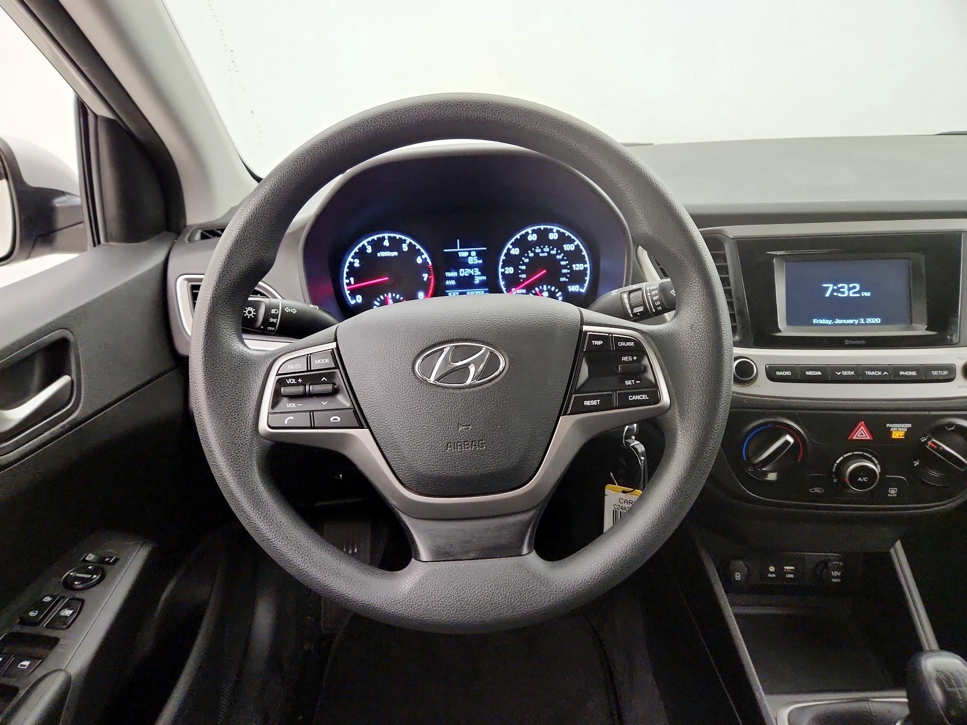 Thumbnail: 2019 Hyundai Accent - 10