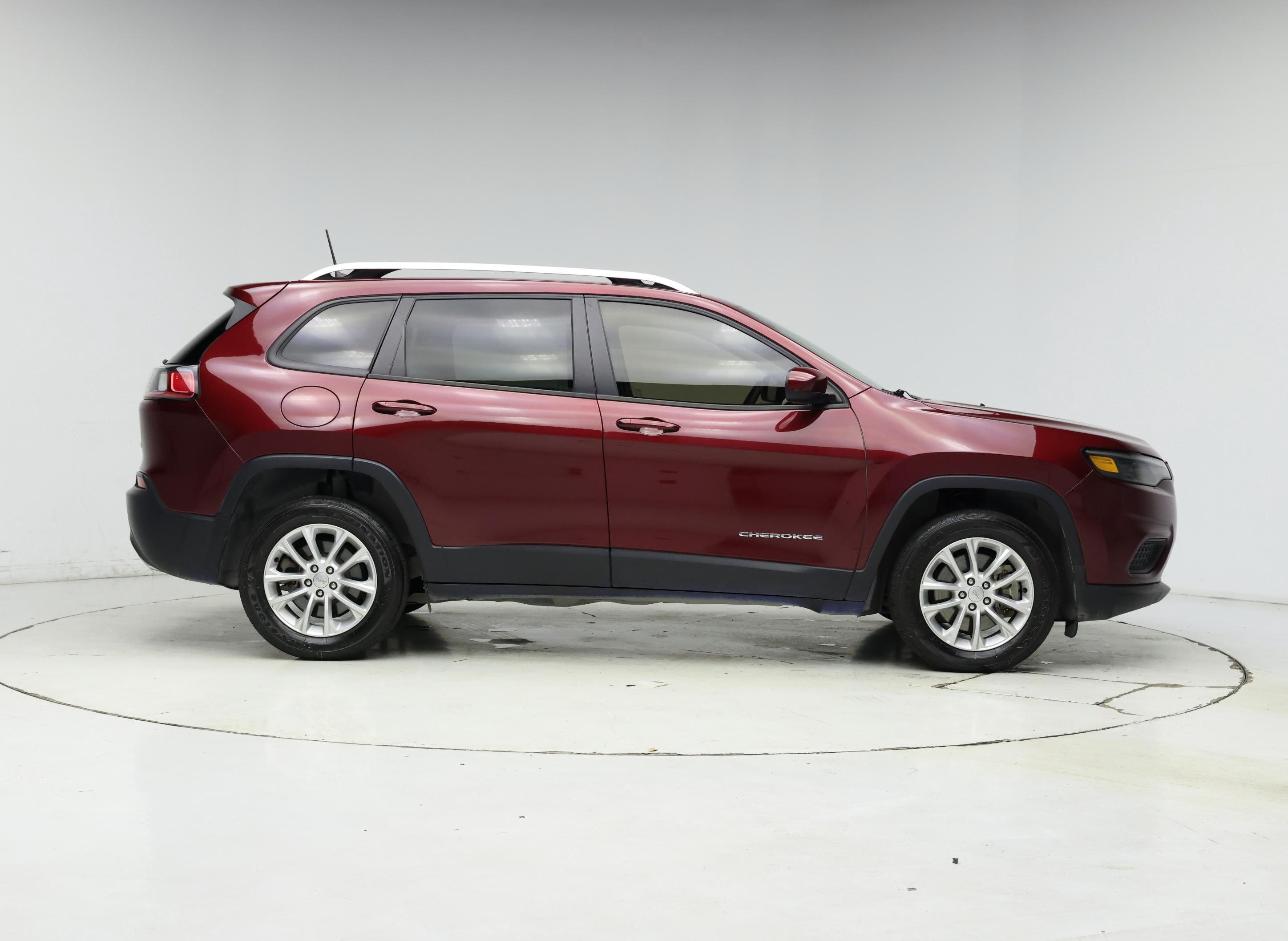 Thumbnail: 2020 Jeep Cherokee - 7