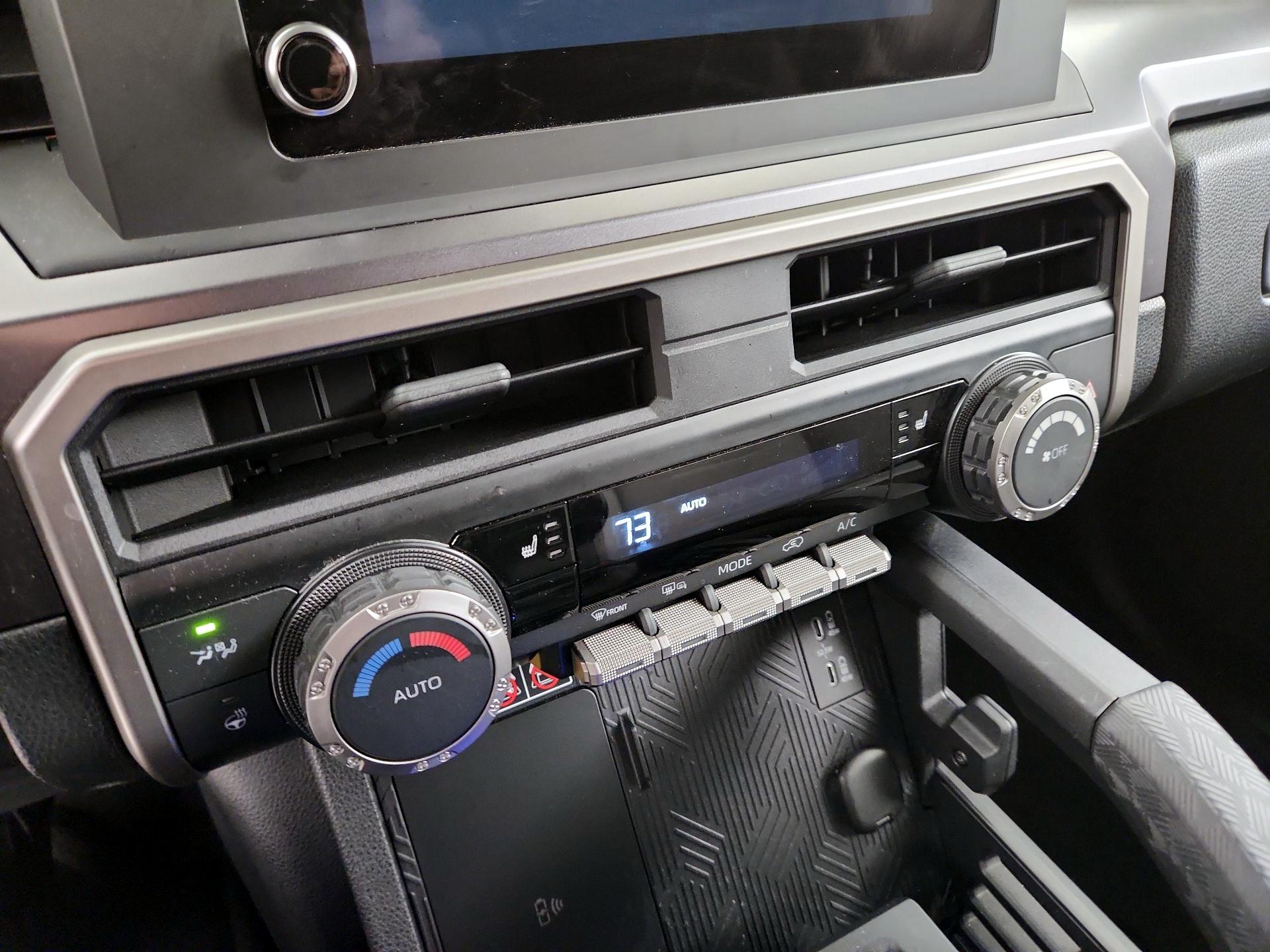 Thumbnail: 2025 Toyota 4Runner - 16