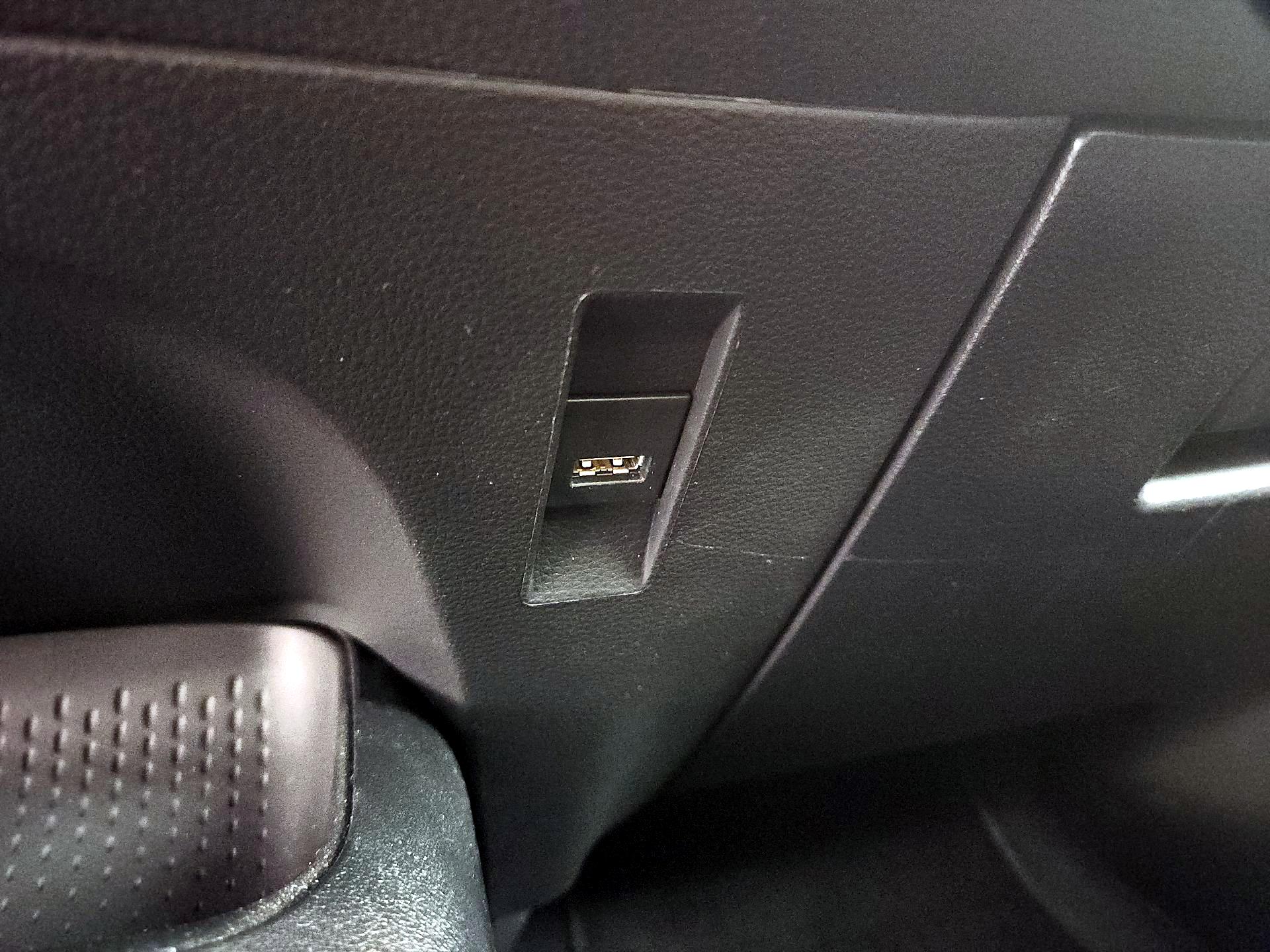 Thumbnail: 2022 Toyota Corolla - 18