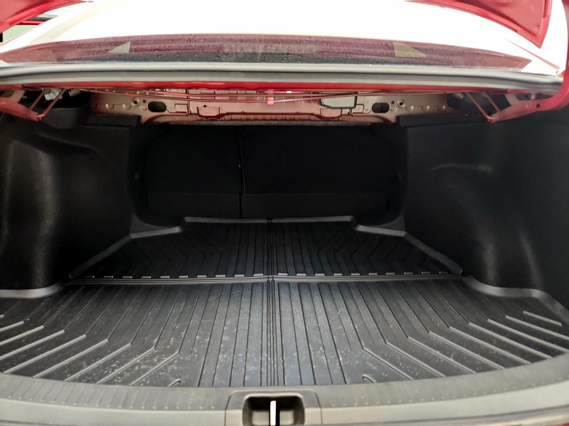 Thumbnail: 2022 Toyota Corolla - 20