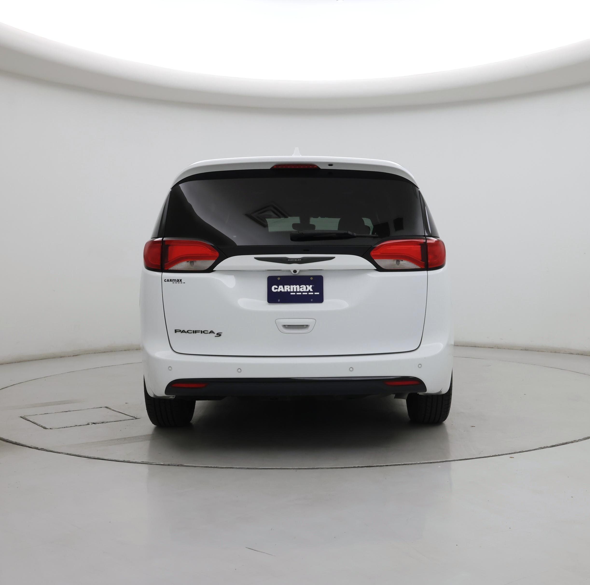 Thumbnail: 2020 Chrysler Pacifica - 6