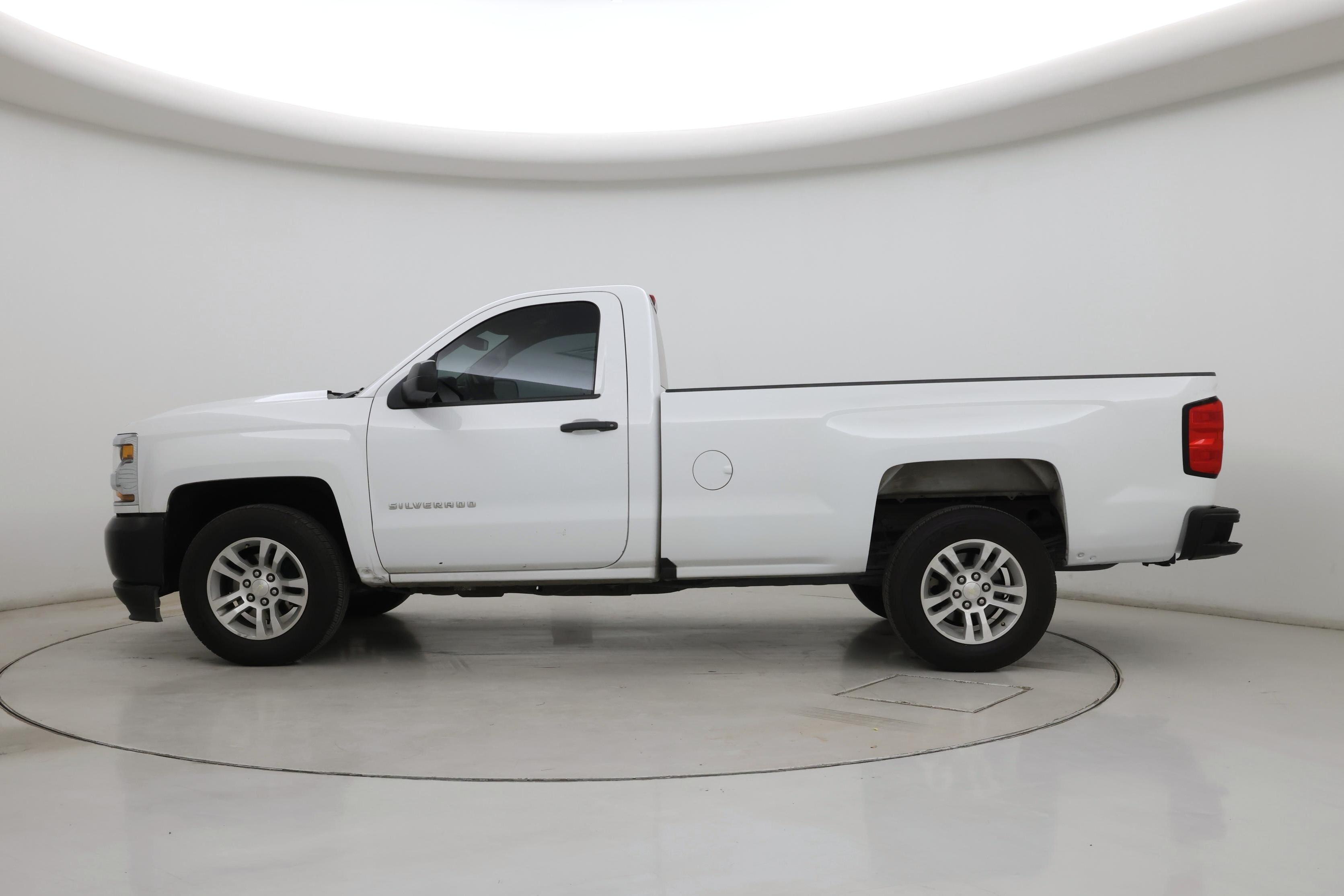 Thumbnail: 2018 Chevrolet Silverado 1500 - 3