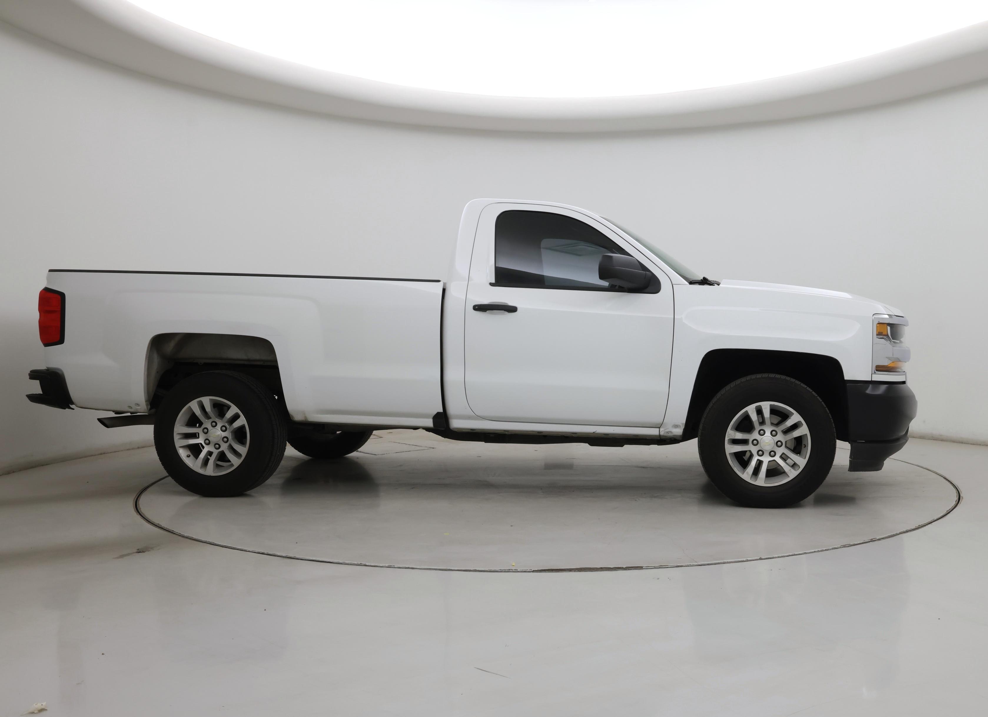 Thumbnail: 2018 Chevrolet Silverado 1500 - 7