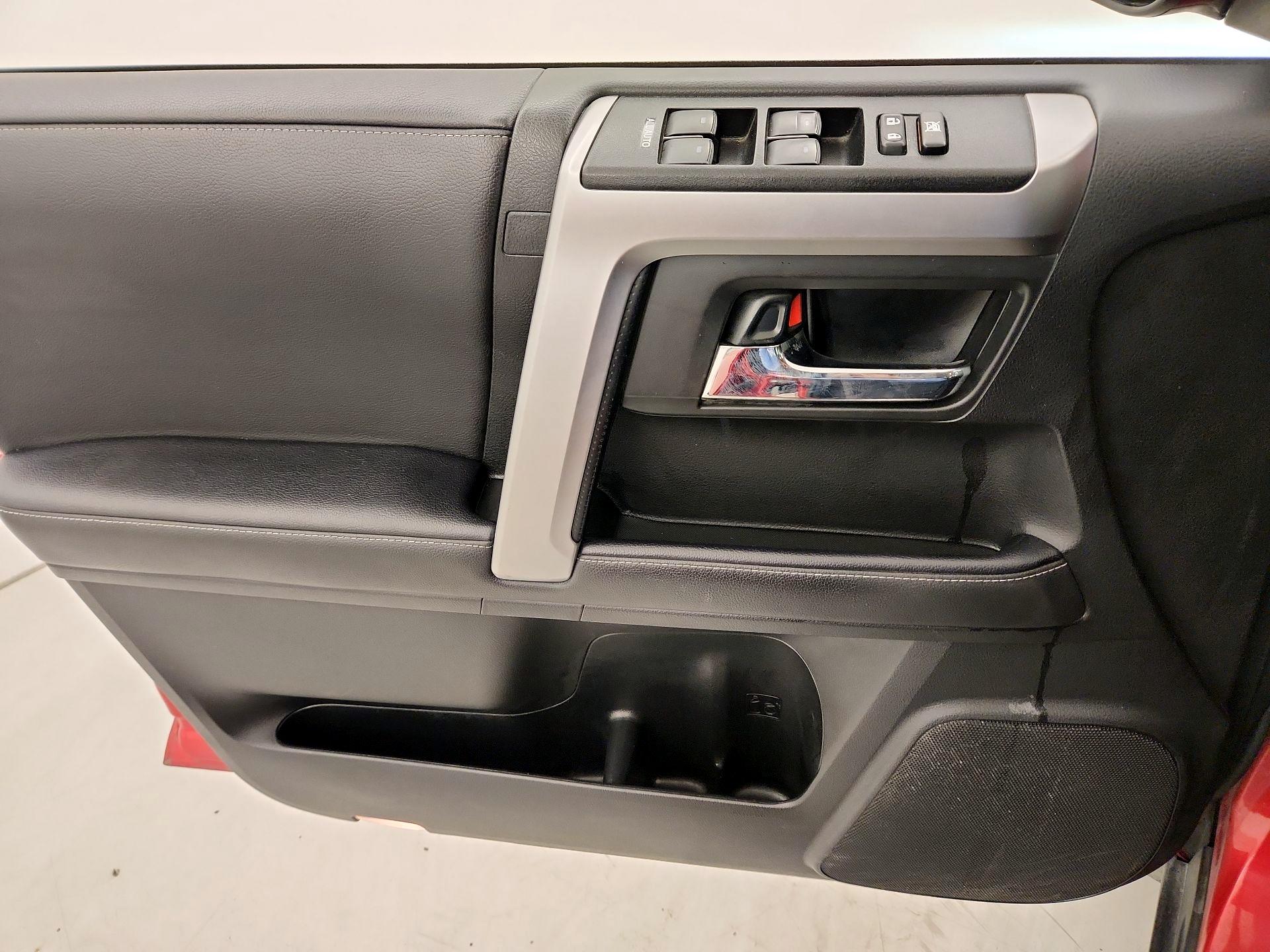 Thumbnail: 2023 Toyota 4Runner - 12