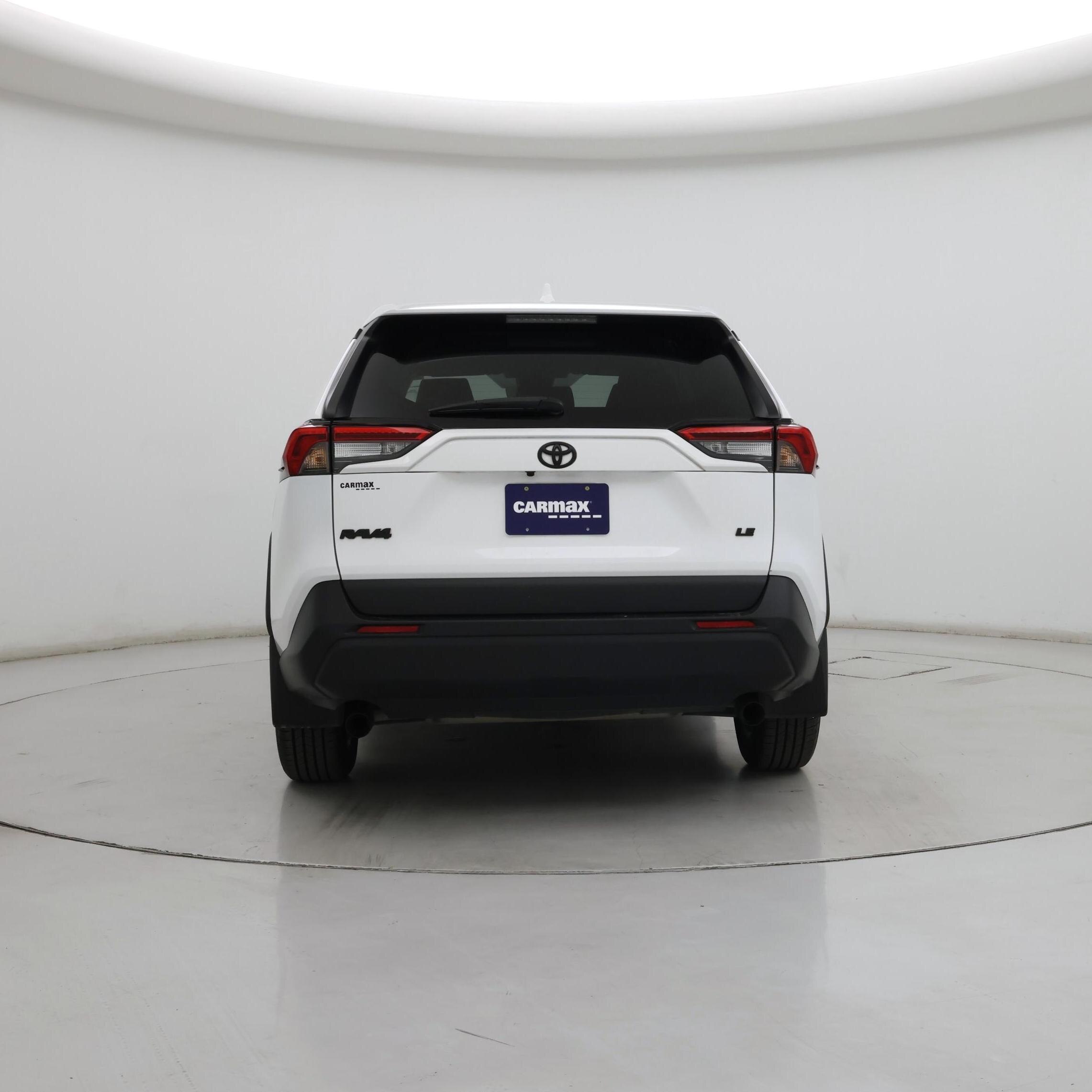 Thumbnail: 2022 Toyota RAV4 - 6