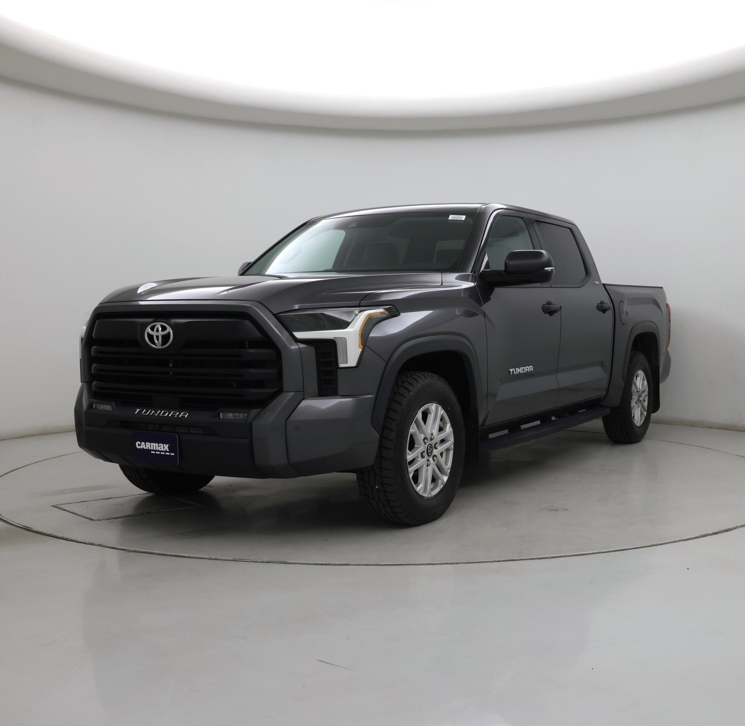 Thumbnail: 2022 Toyota Tundra - 4
