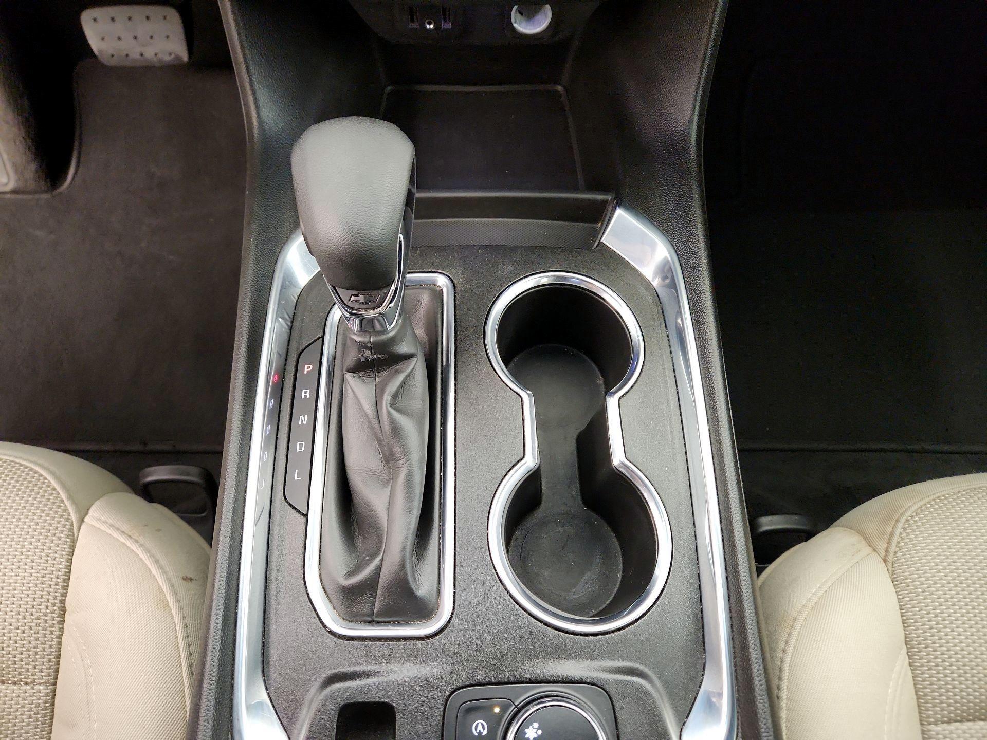 Thumbnail: 2023 Chevrolet Traverse - 17