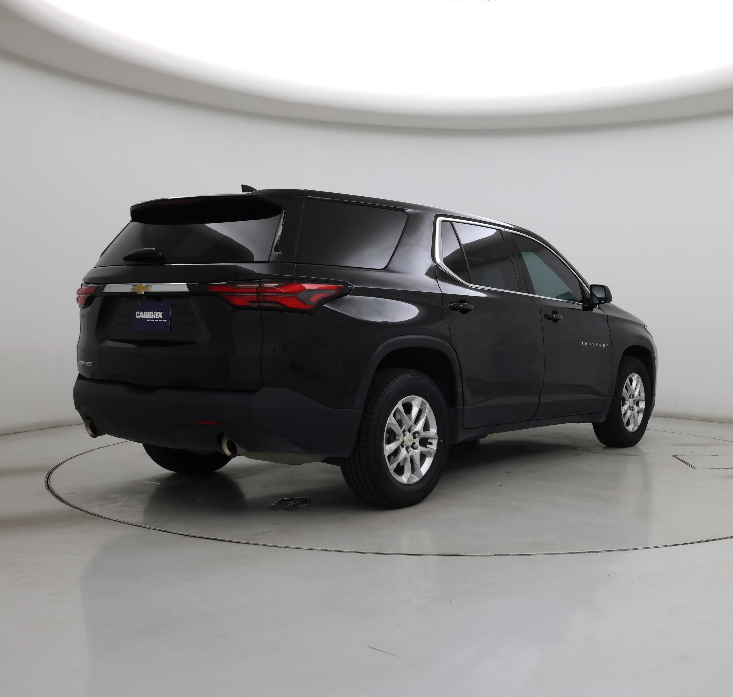 Thumbnail: 2023 Chevrolet Traverse - 8