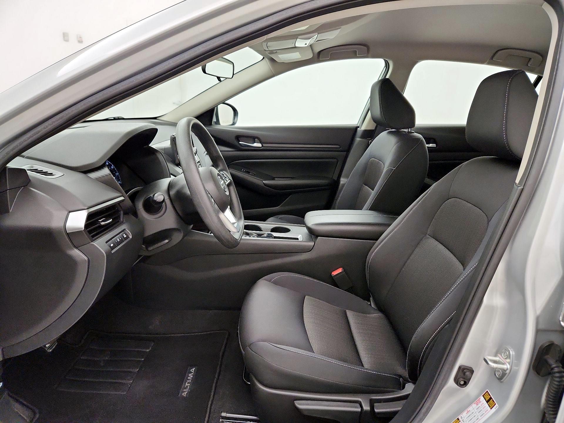 Thumbnail: 2021 Nissan Altima - 11