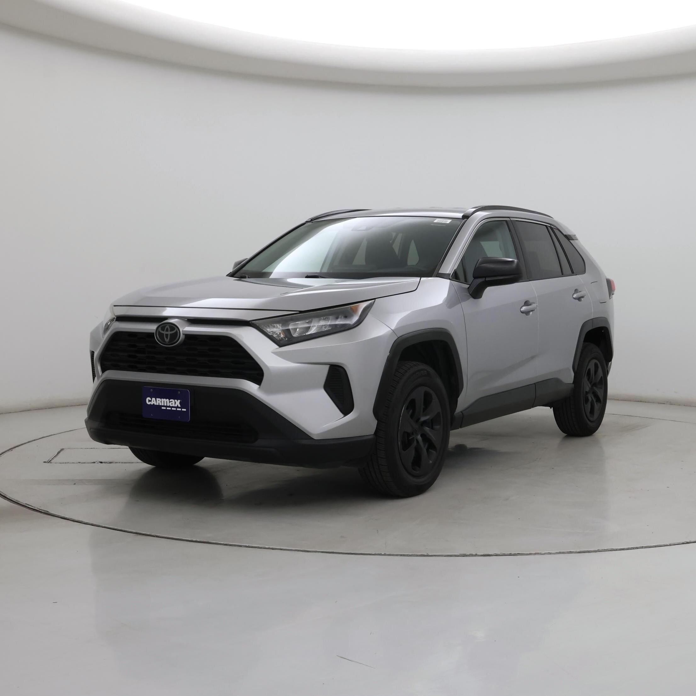 Thumbnail: 2019 Toyota RAV4 - 4