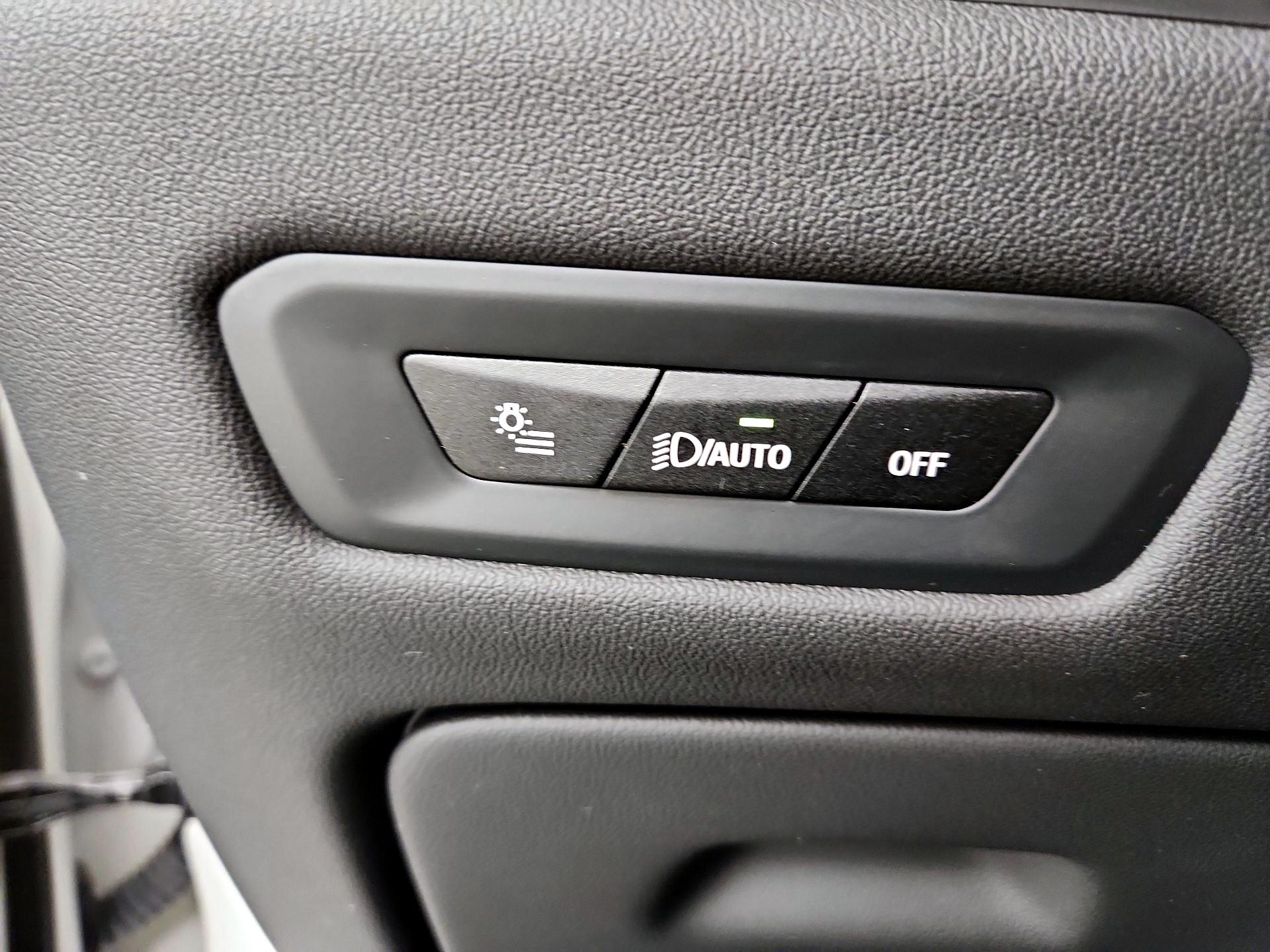 Thumbnail: 2024 BMW X6 - 13