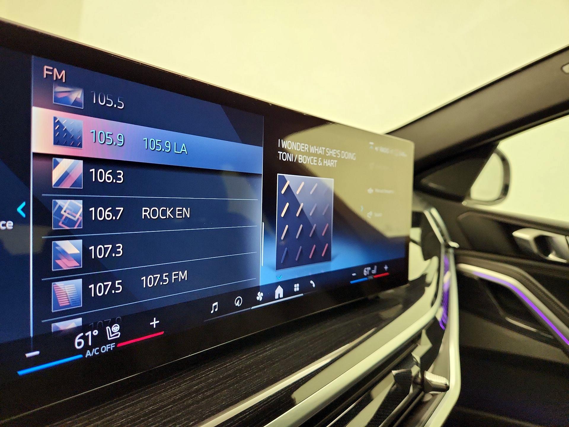 Thumbnail: 2024 BMW X6 - 16