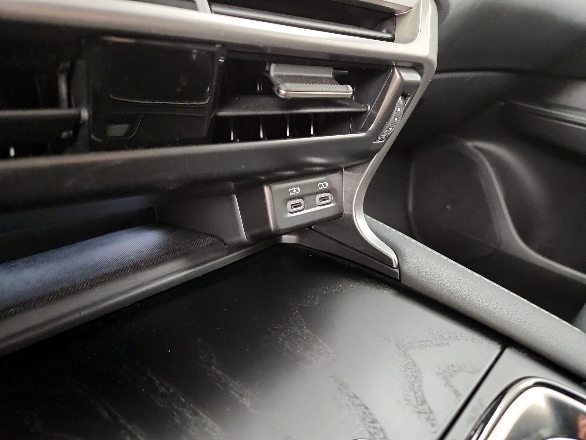 Thumbnail: 2025 Lexus RX - 18