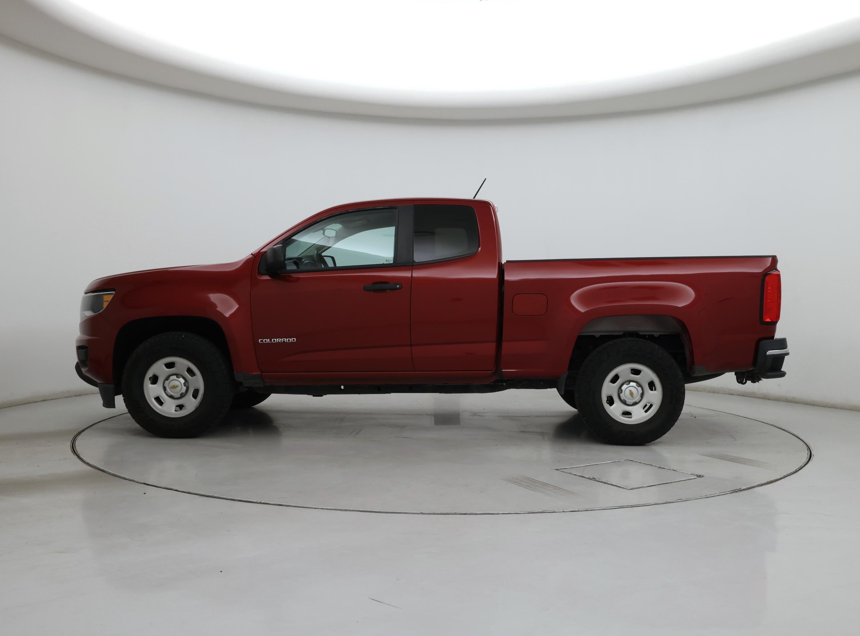 Thumbnail: 2016 Chevrolet Colorado - 3