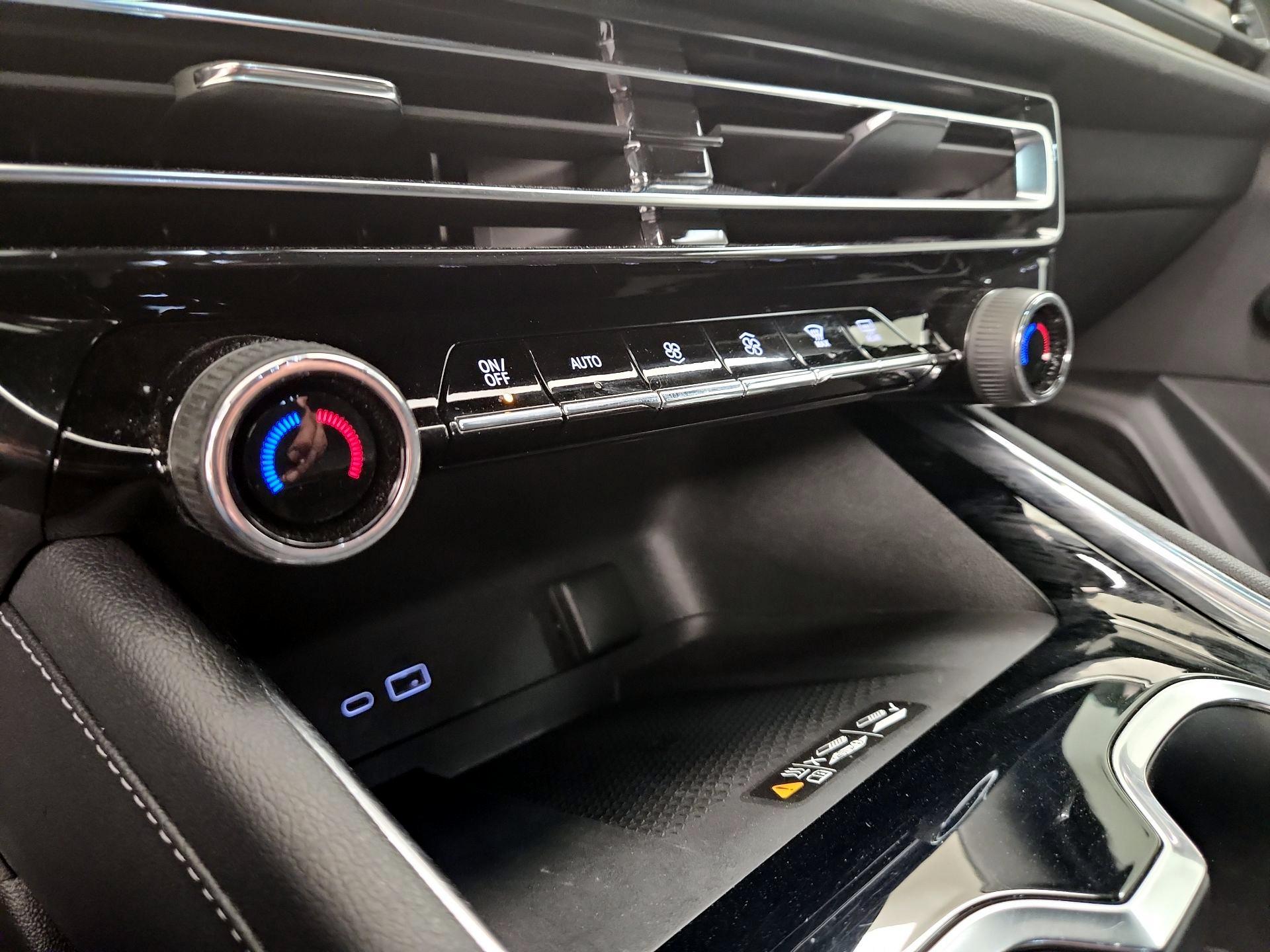 Thumbnail: 2025 Chevrolet Traverse - 17