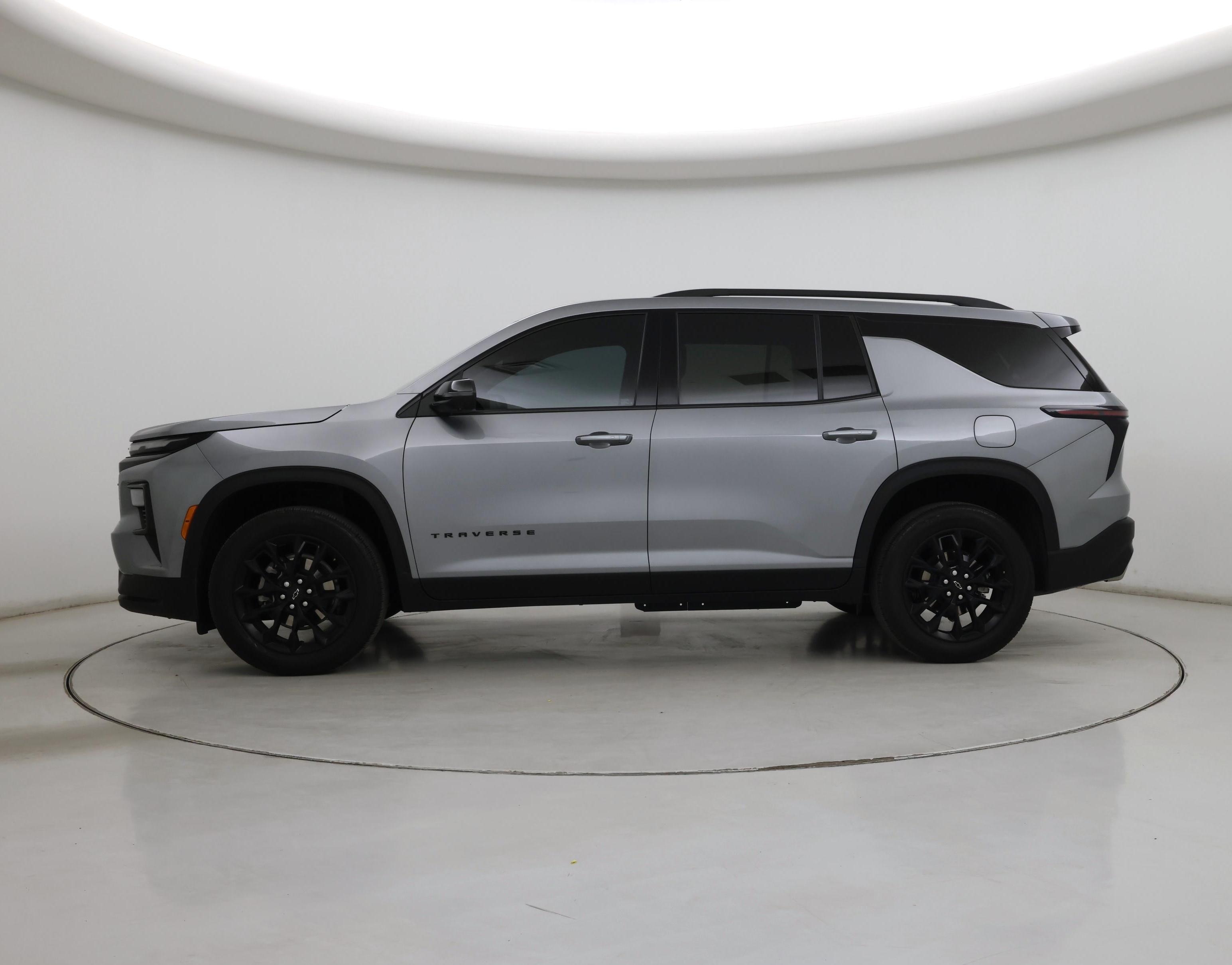 Thumbnail: 2025 Chevrolet Traverse - 3