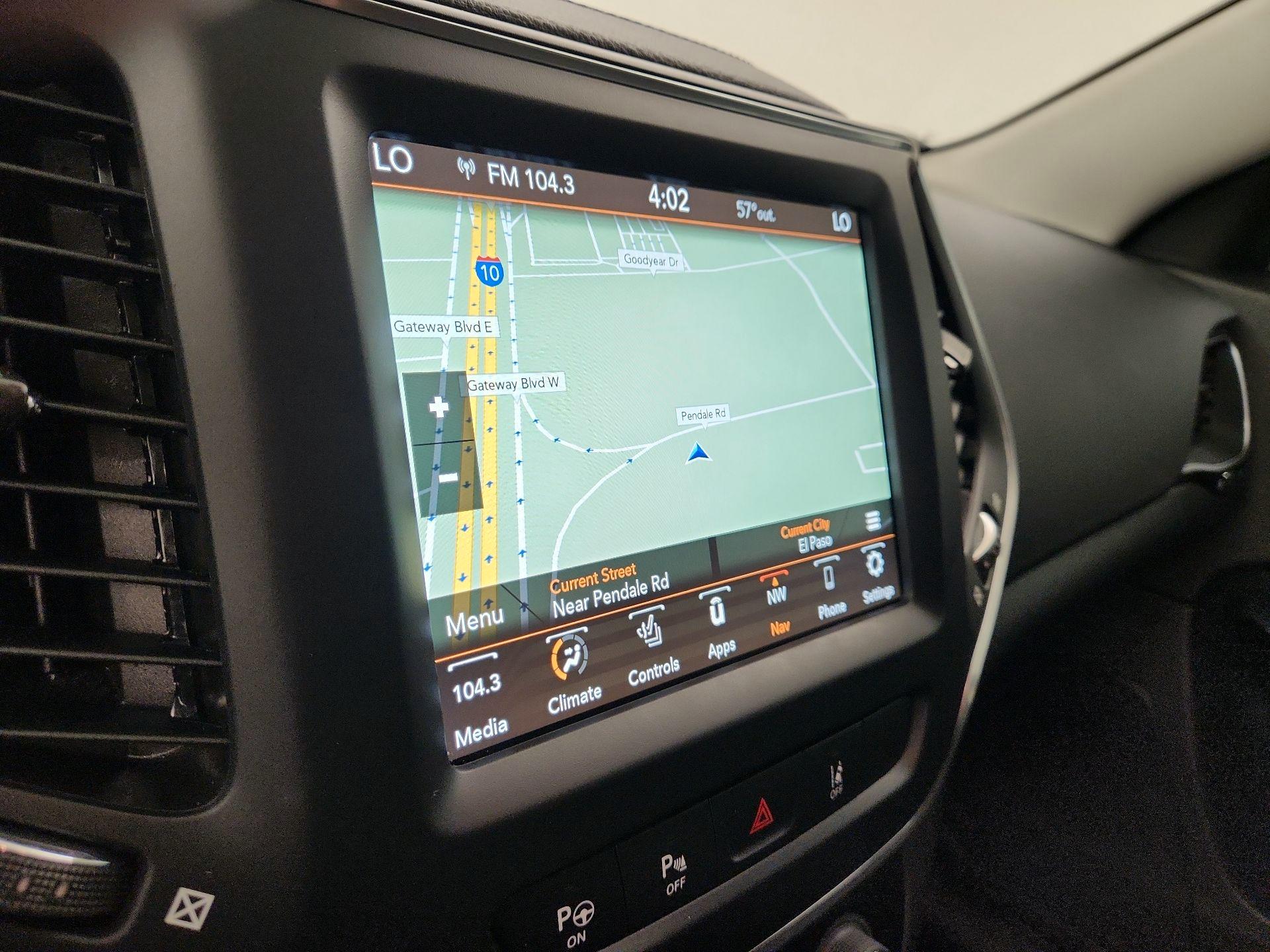 Thumbnail: 2023 Jeep Cherokee - 14