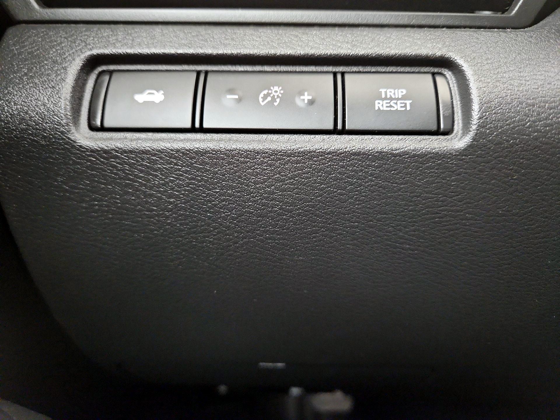 Thumbnail: 2021 Nissan Altima - 13