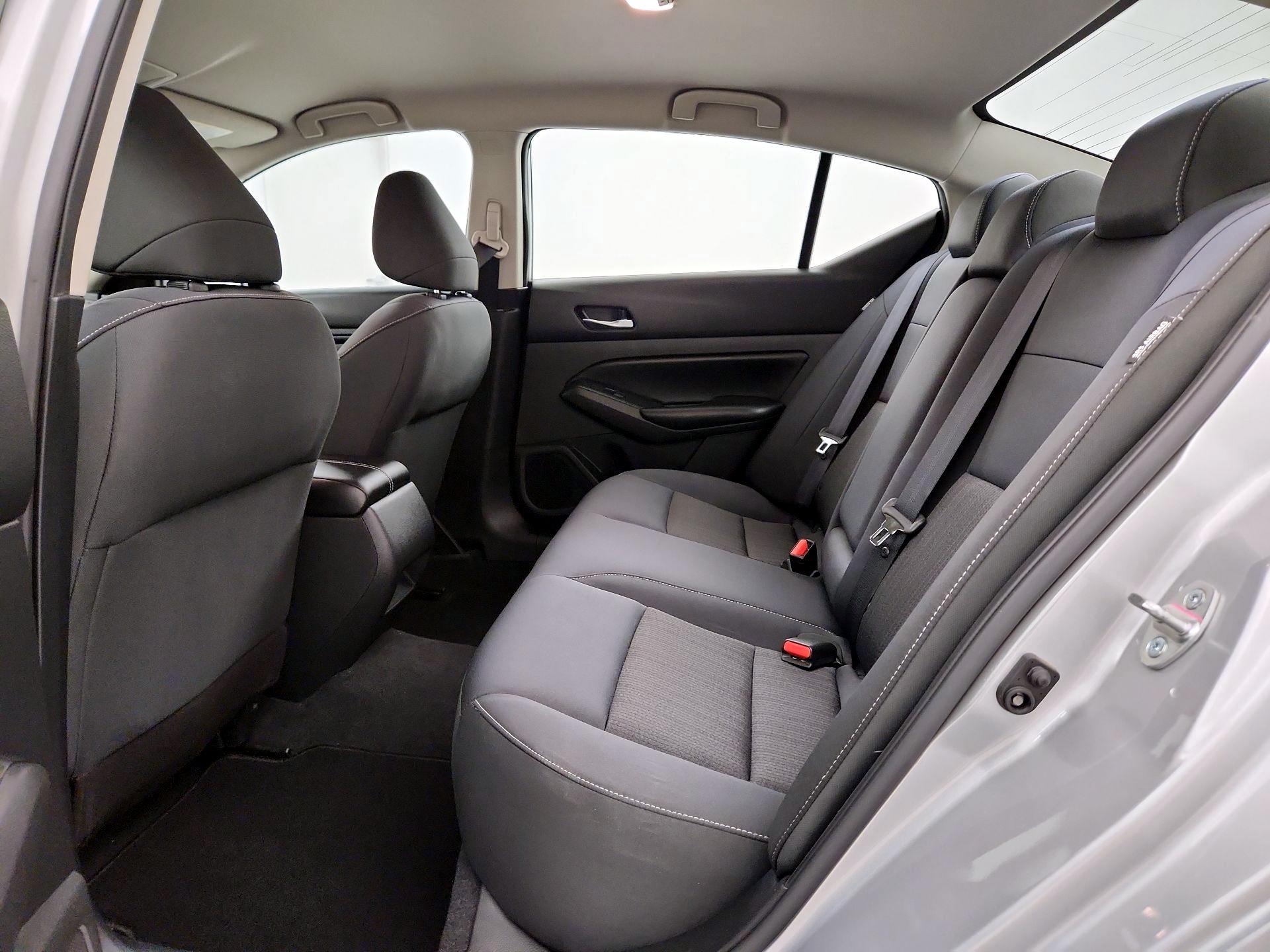 Thumbnail: 2021 Nissan Altima - 19