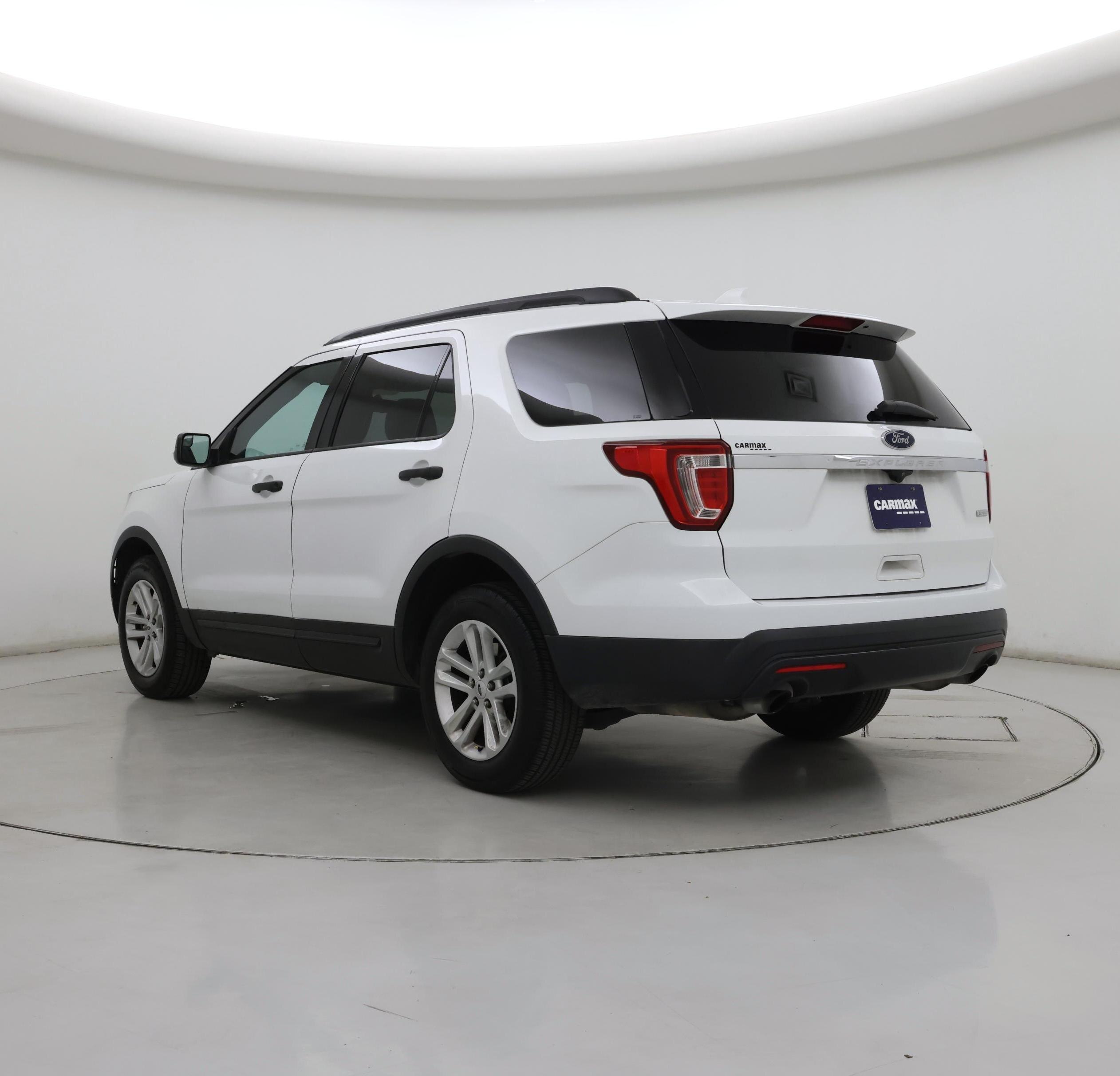 Thumbnail: 2017 Ford Explorer - 2