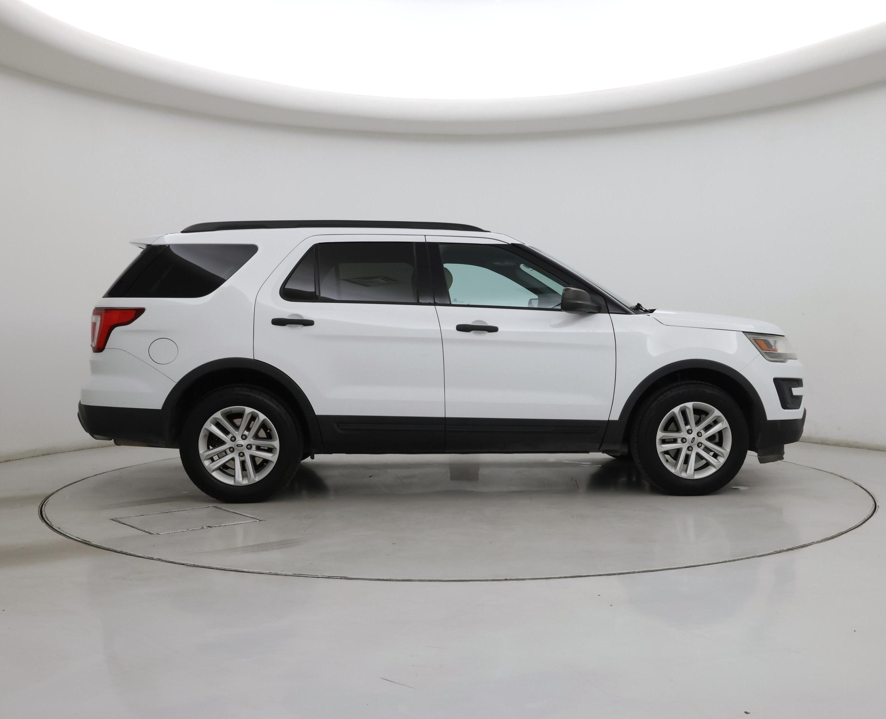 Thumbnail: 2017 Ford Explorer - 7